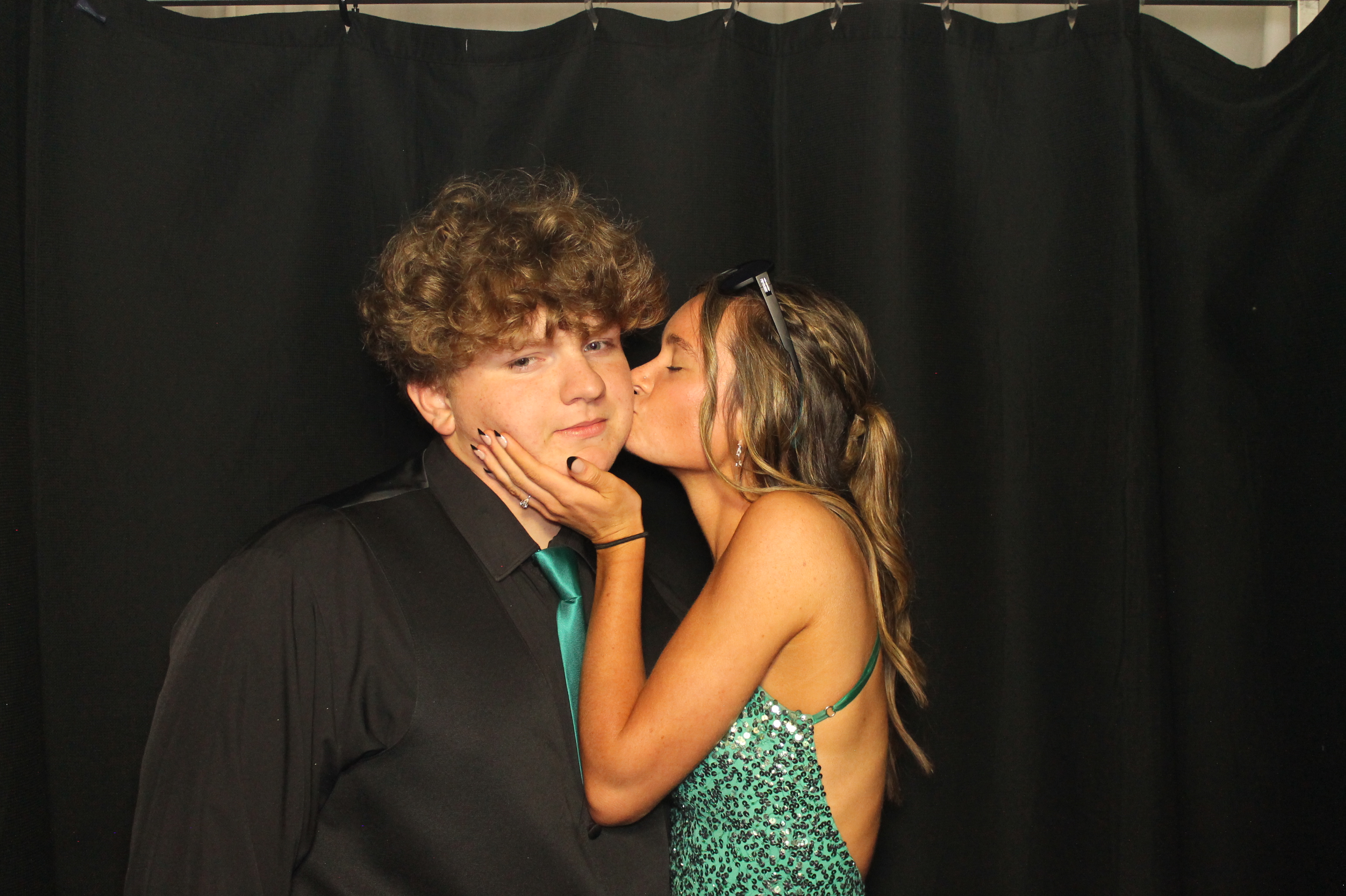 BCHS Prom | View more photos from the event at gallery.photoboothcincy.com/u/PhotoBoothCincy/BCHS-Prom