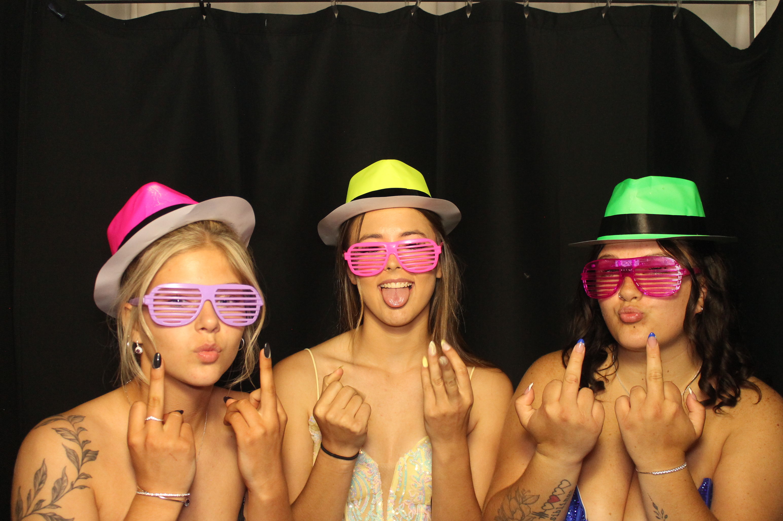 BCHS Prom | View more photos from the event at gallery.photoboothcincy.com/u/PhotoBoothCincy/BCHS-Prom