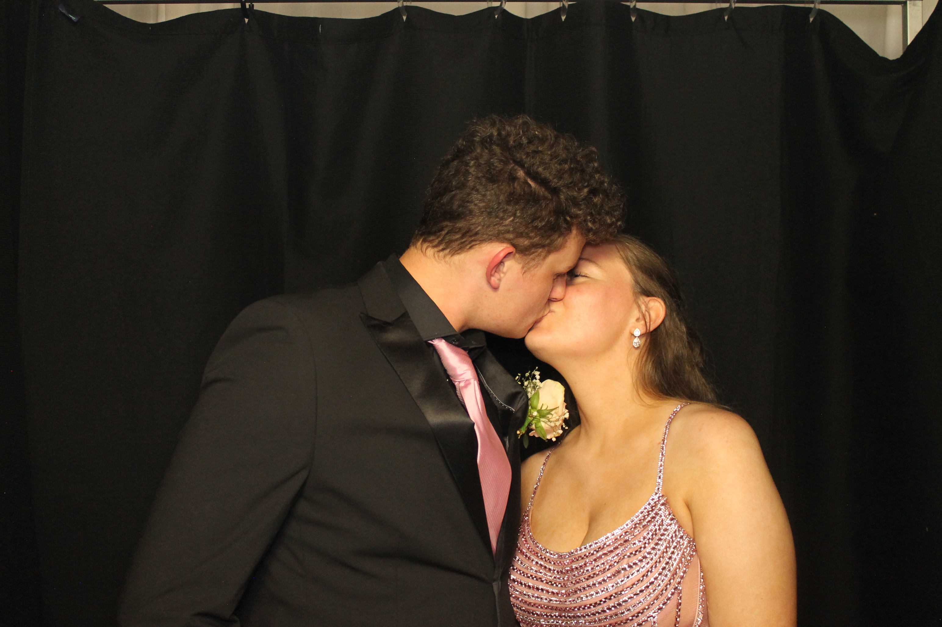 BCHS Prom | View more photos from the event at gallery.photoboothcincy.com/u/PhotoBoothCincy/BCHS-Prom