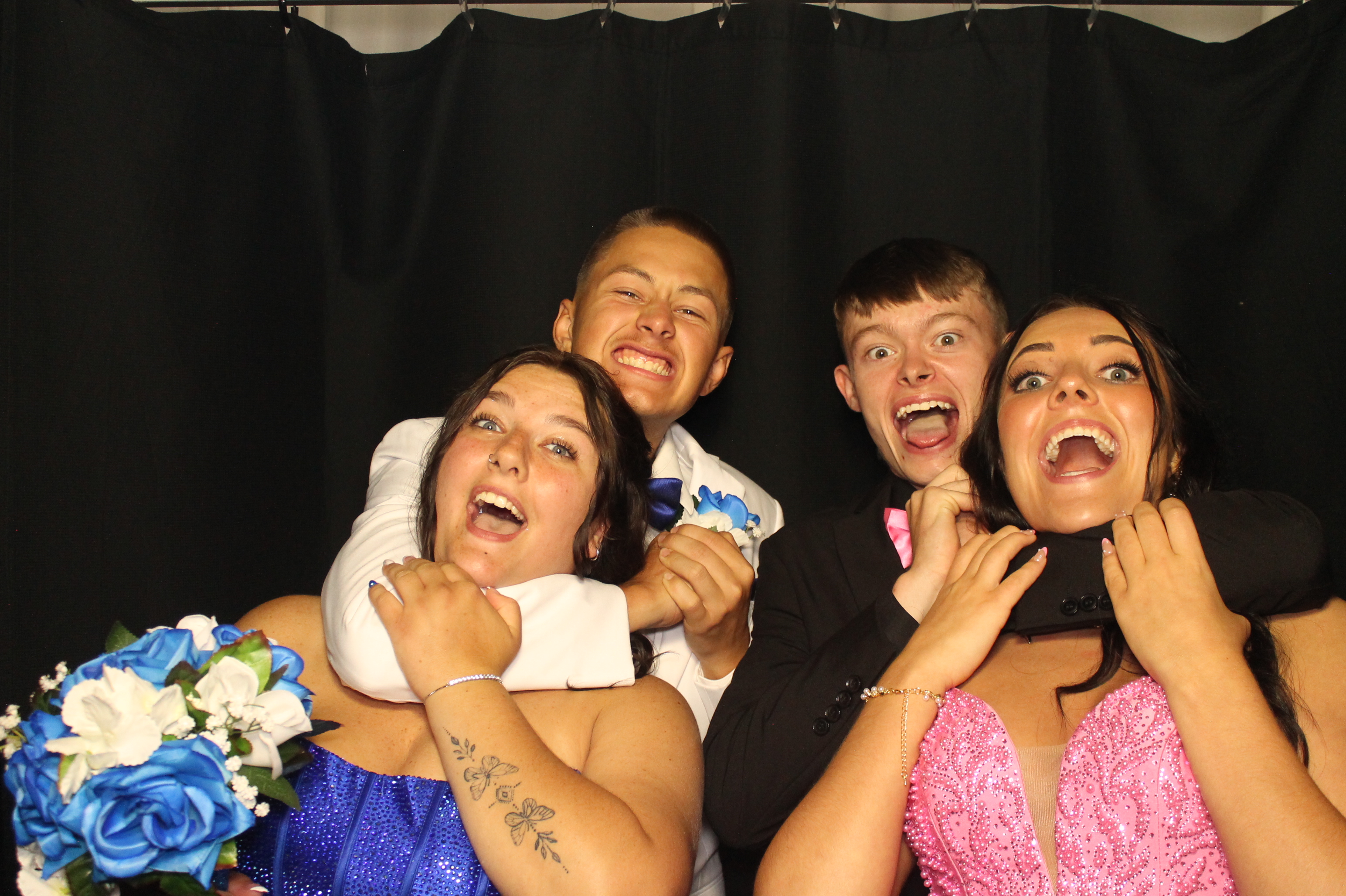 BCHS Prom | View more photos from the event at gallery.photoboothcincy.com/u/PhotoBoothCincy/BCHS-Prom