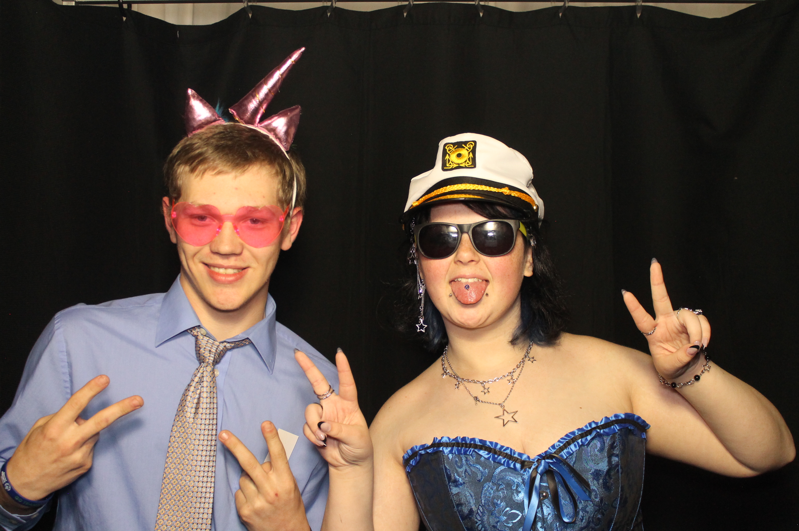 BCHS Prom | View more photos from the event at gallery.photoboothcincy.com/u/PhotoBoothCincy/BCHS-Prom