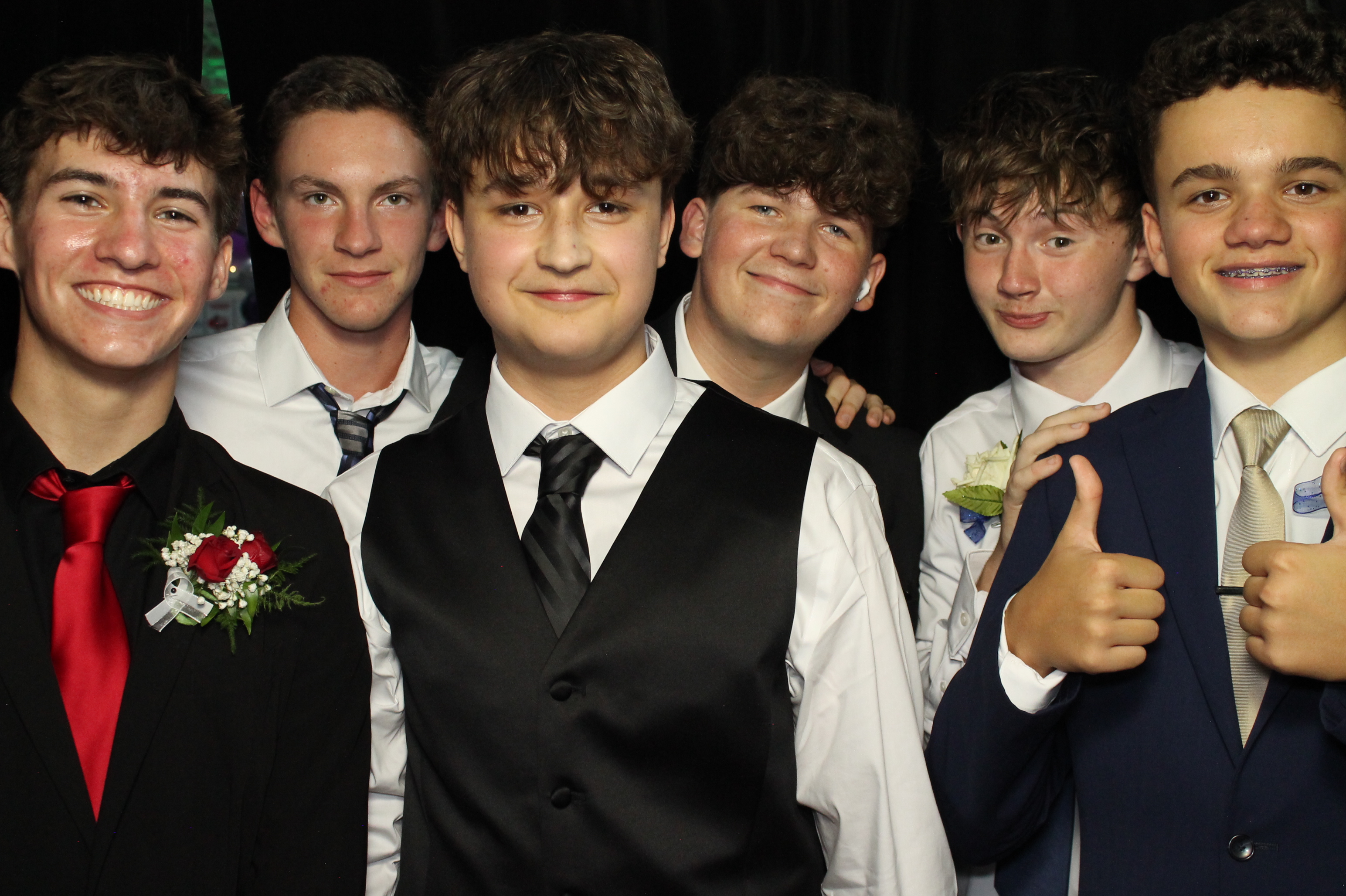 BHS Homecoming | View more photos from the event at gallery.photoboothcincy.com/u/PhotoBoothCincy/BHS-Homecoming