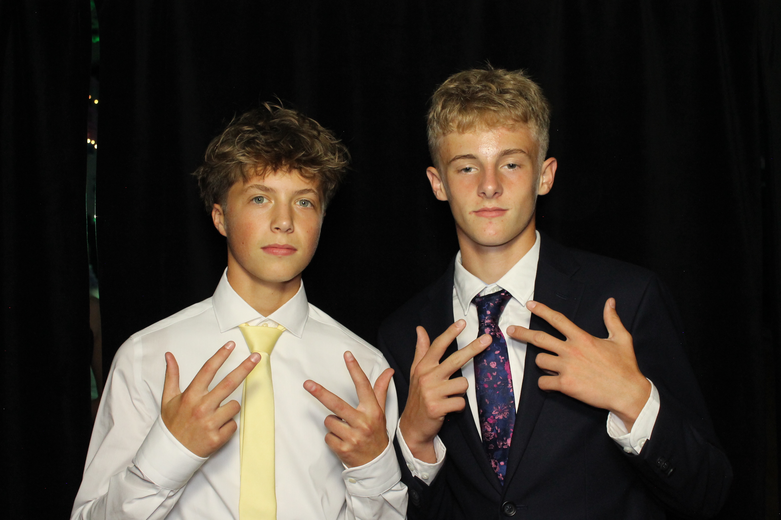 BHS Homecoming | View more photos from the event at gallery.photoboothcincy.com/u/PhotoBoothCincy/BHS-Homecoming