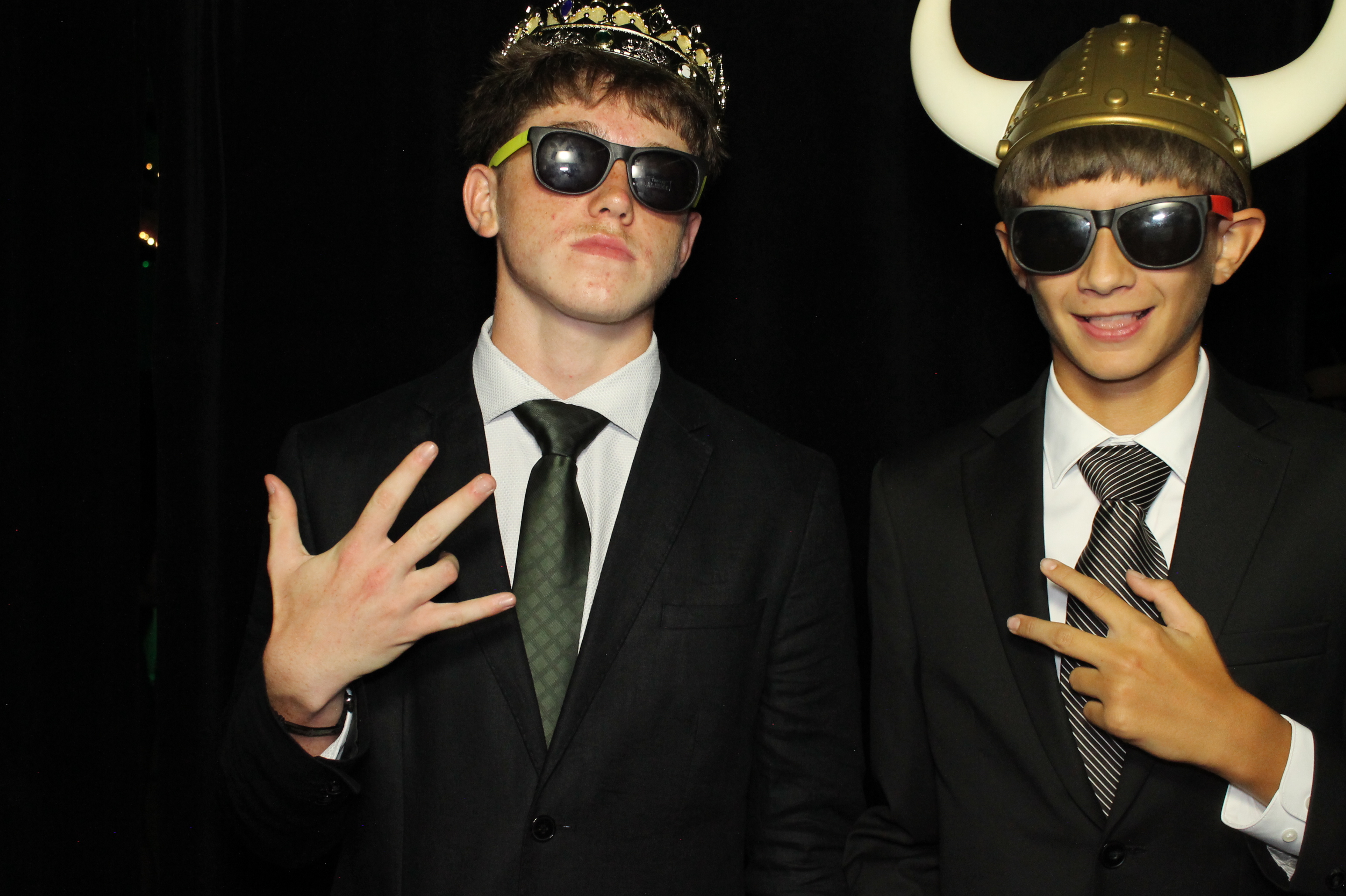 BHS Homecoming | View more photos from the event at gallery.photoboothcincy.com/u/PhotoBoothCincy/BHS-Homecoming
