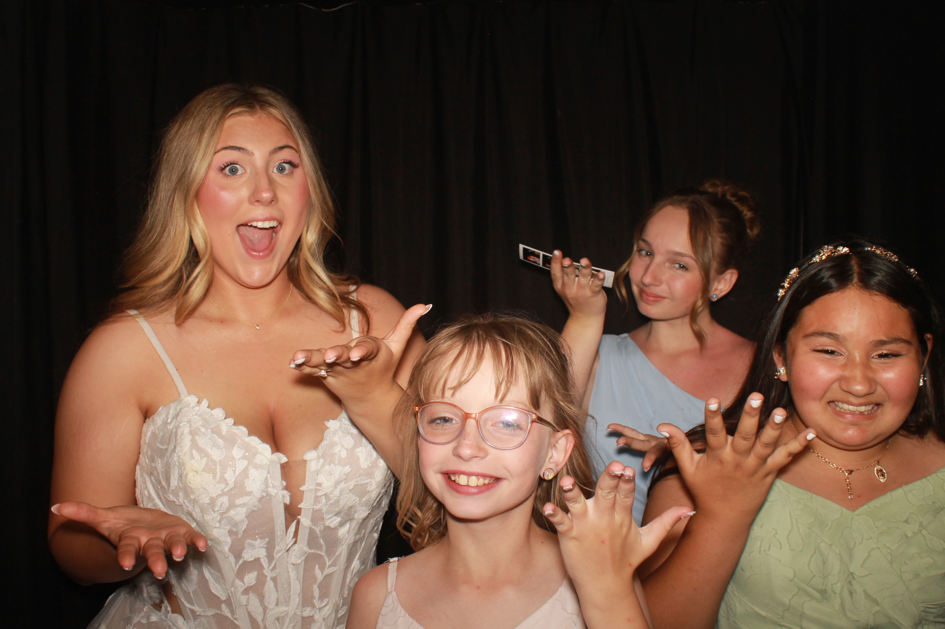 Bailey & Patrick Wedding | View more photos from the event at gallery.photoboothcincy.com/u/PhotoBoothCincy/Bailey-Patrick-Wedding