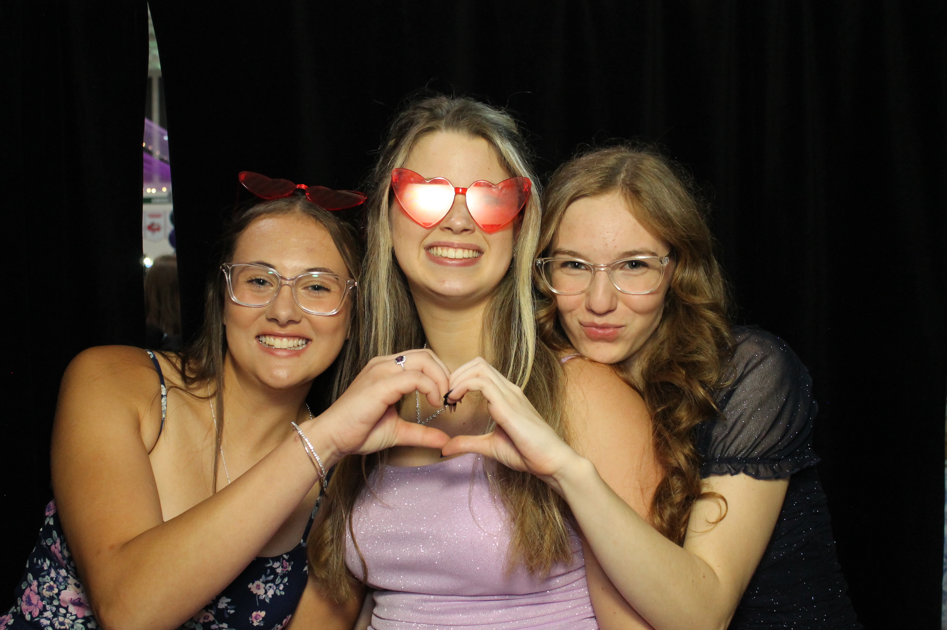 Batavia Homecoming | View more photos from the event at gallery.photoboothcincy.com/u/PhotoBoothCincy/Batavia-Homecoming