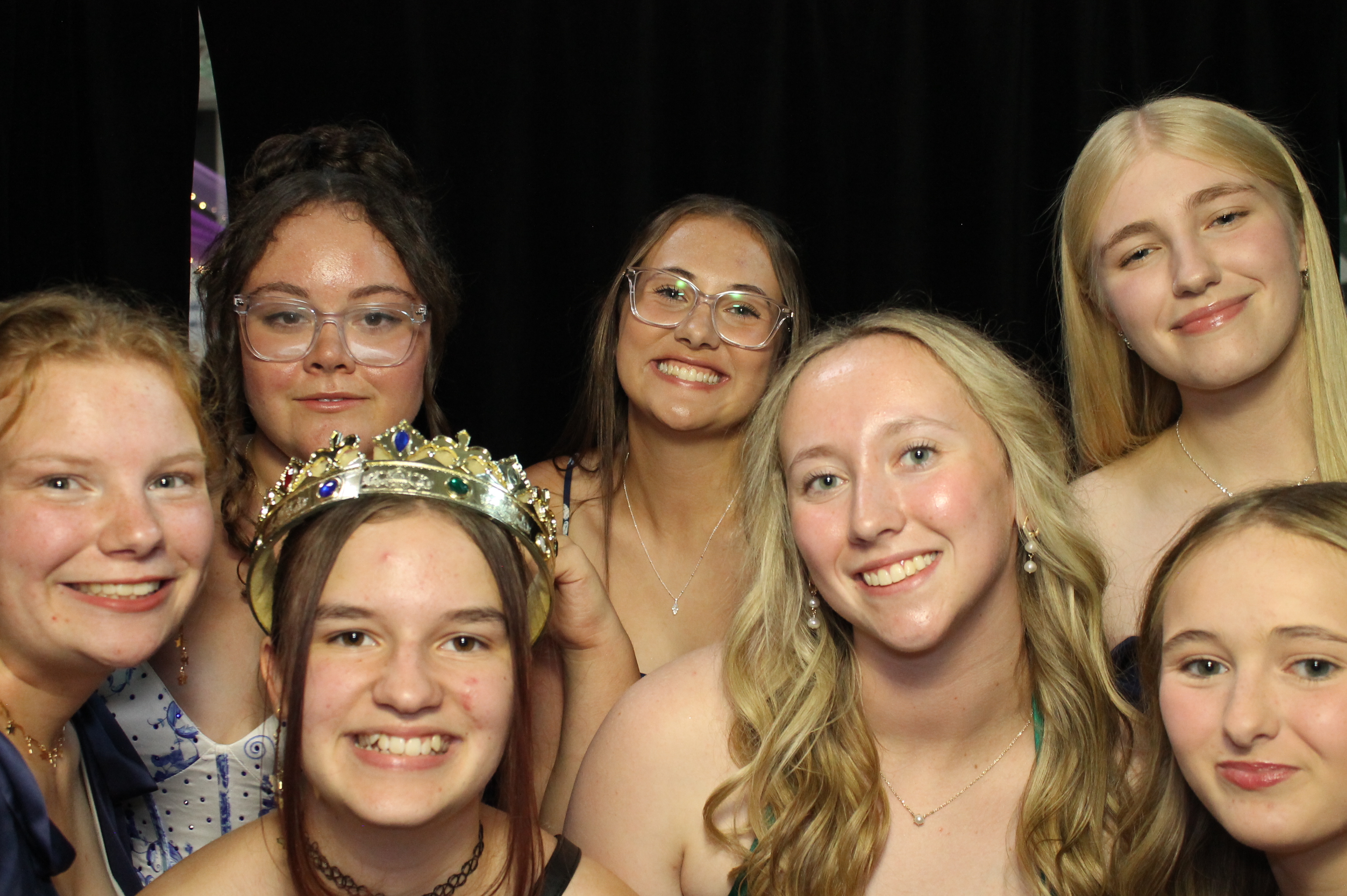Batavia Homecoming | View more photos from the event at gallery.photoboothcincy.com/u/PhotoBoothCincy/Batavia-Homecoming