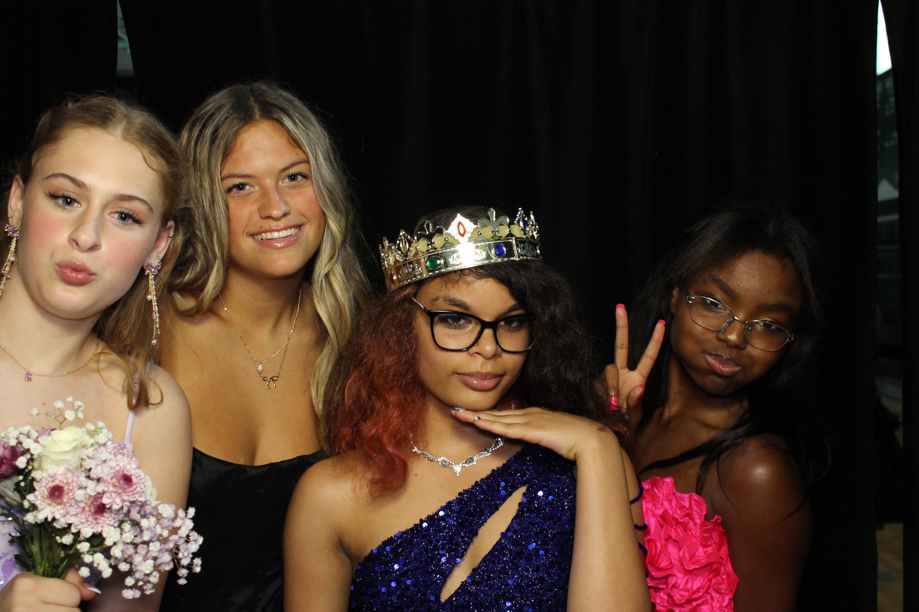 Batavia Homecoming | View more photos from the event at gallery.photoboothcincy.com/u/PhotoBoothCincy/Batavia-Homecoming