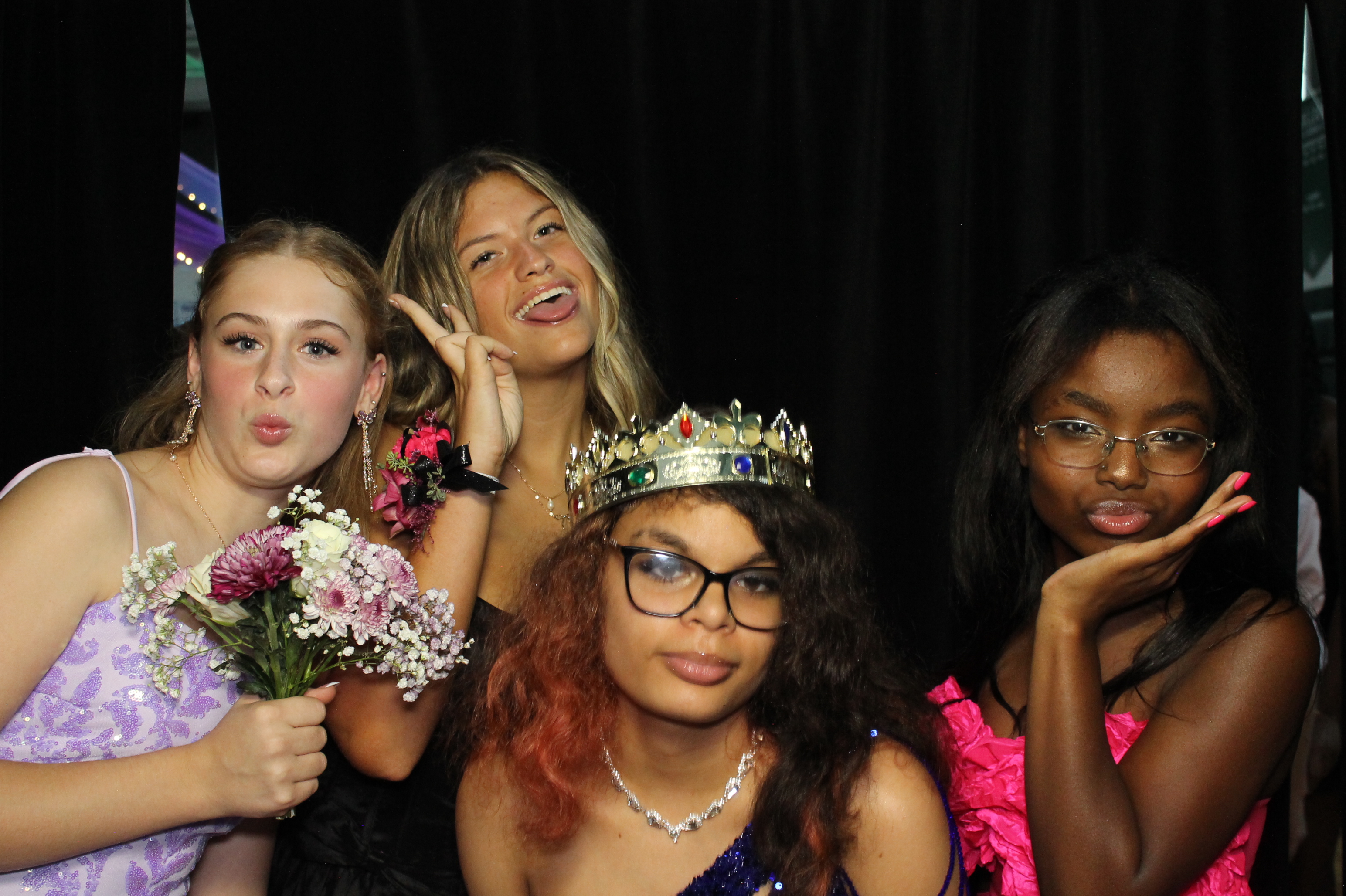 Batavia Homecoming | View more photos from the event at gallery.photoboothcincy.com/u/PhotoBoothCincy/Batavia-Homecoming