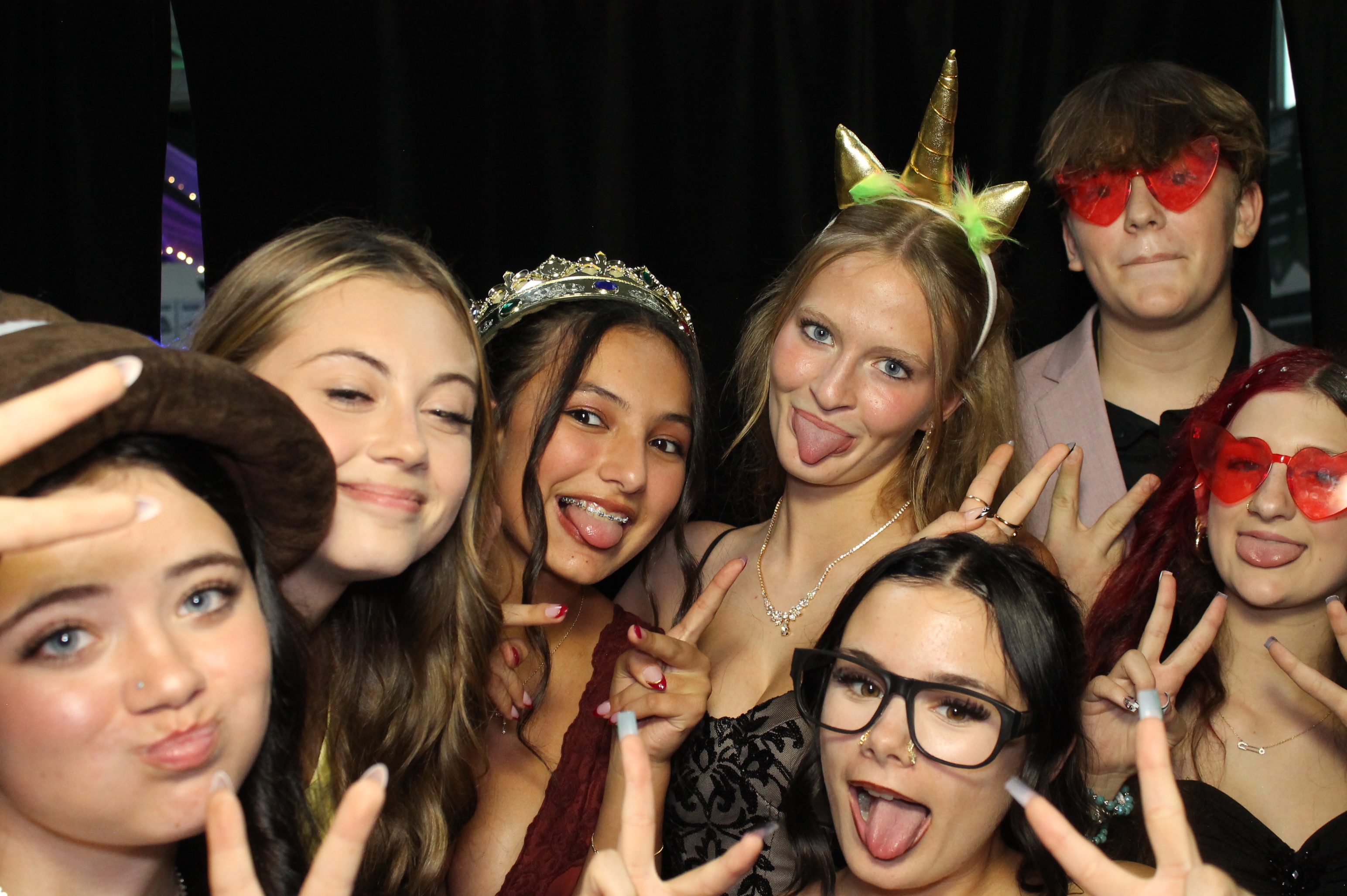 Batavia Homecoming | View more photos from the event at gallery.photoboothcincy.com/u/PhotoBoothCincy/Batavia-Homecoming