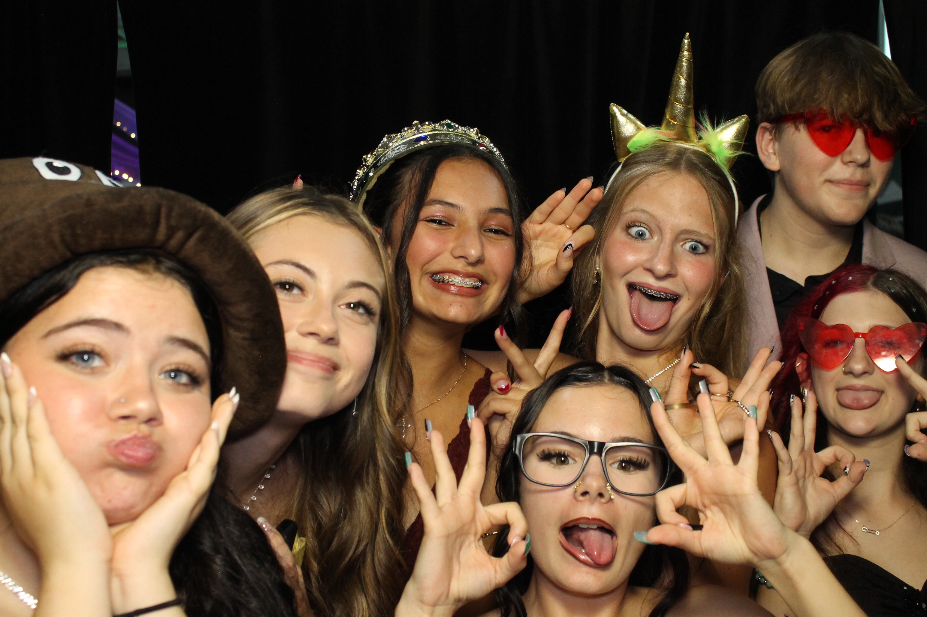 Batavia Homecoming | View more photos from the event at gallery.photoboothcincy.com/u/PhotoBoothCincy/Batavia-Homecoming