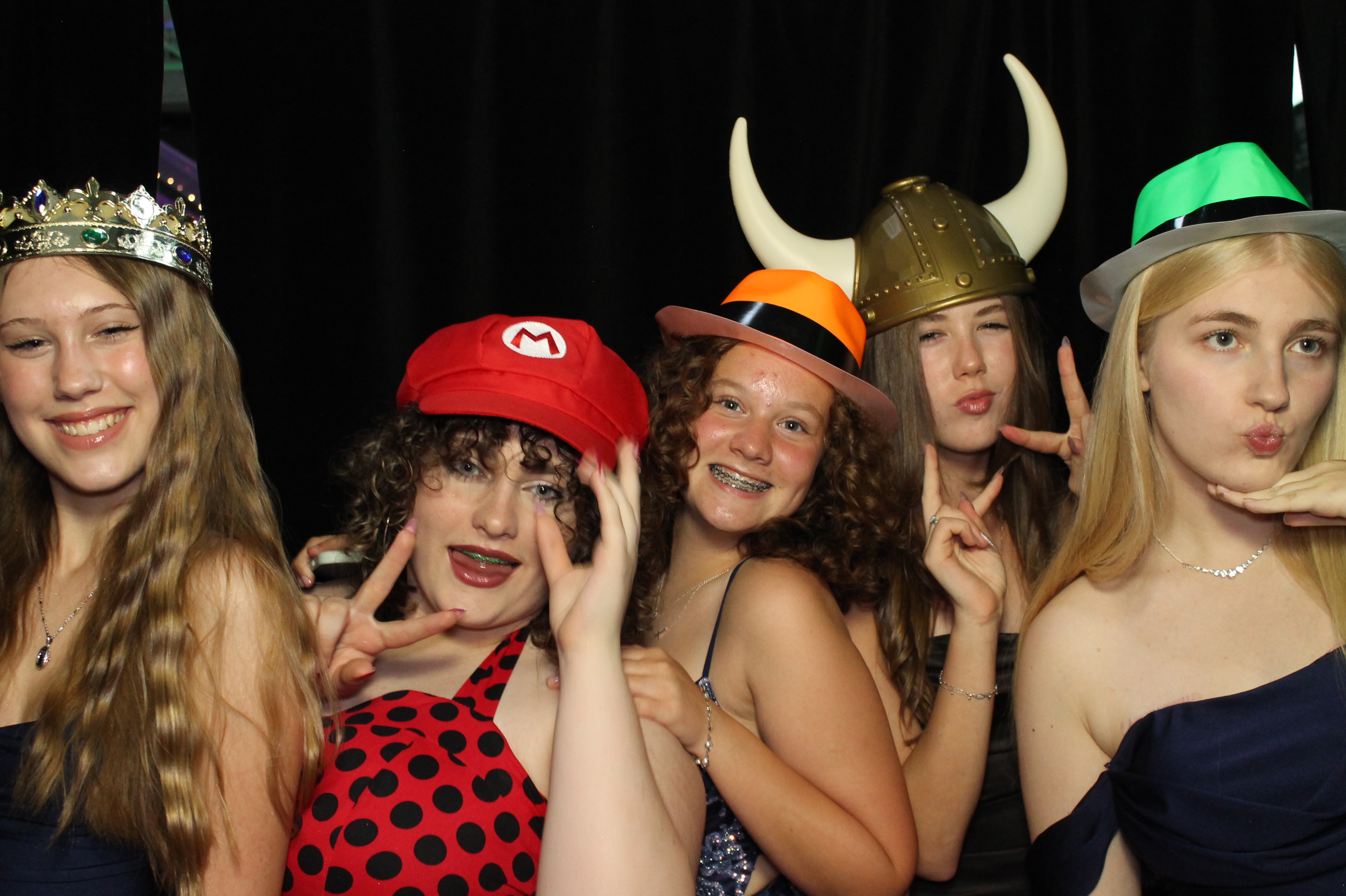 Batavia Homecoming | View more photos from the event at gallery.photoboothcincy.com/u/PhotoBoothCincy/Batavia-Homecoming