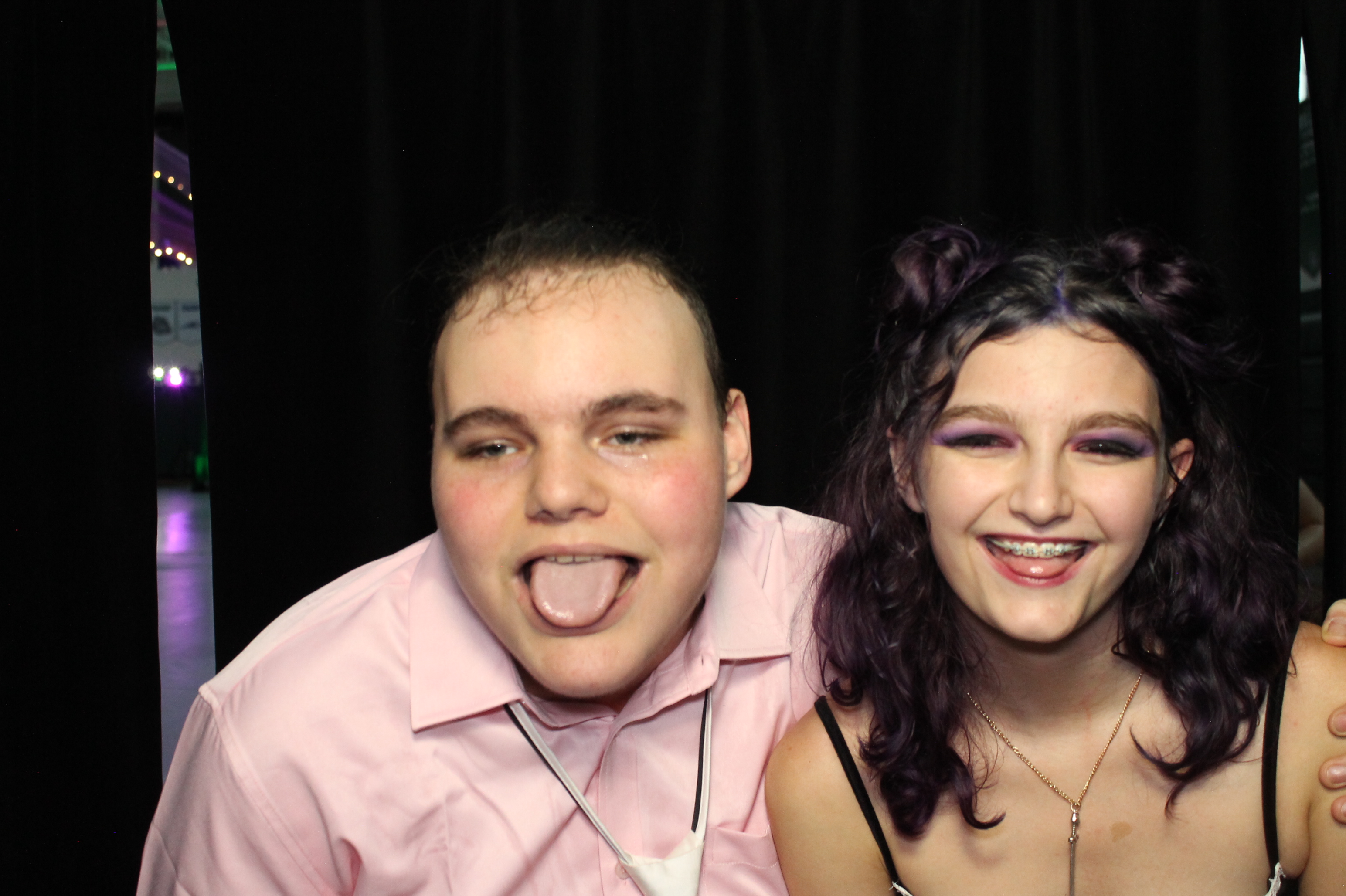 Batavia Homecoming | View more photos from the event at gallery.photoboothcincy.com/u/PhotoBoothCincy/Batavia-Homecoming