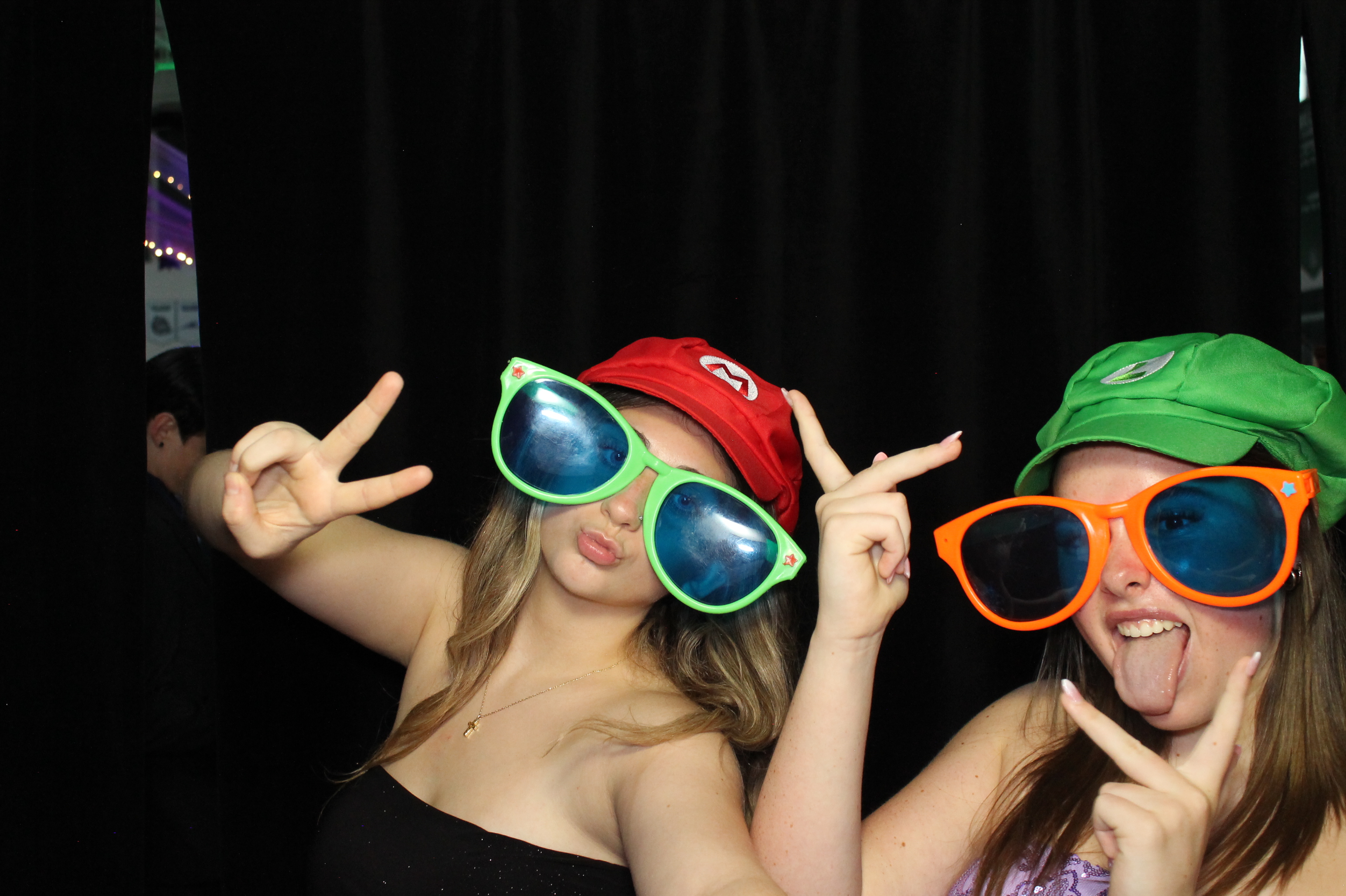 Batavia Homecoming | View more photos from the event at gallery.photoboothcincy.com/u/PhotoBoothCincy/Batavia-Homecoming