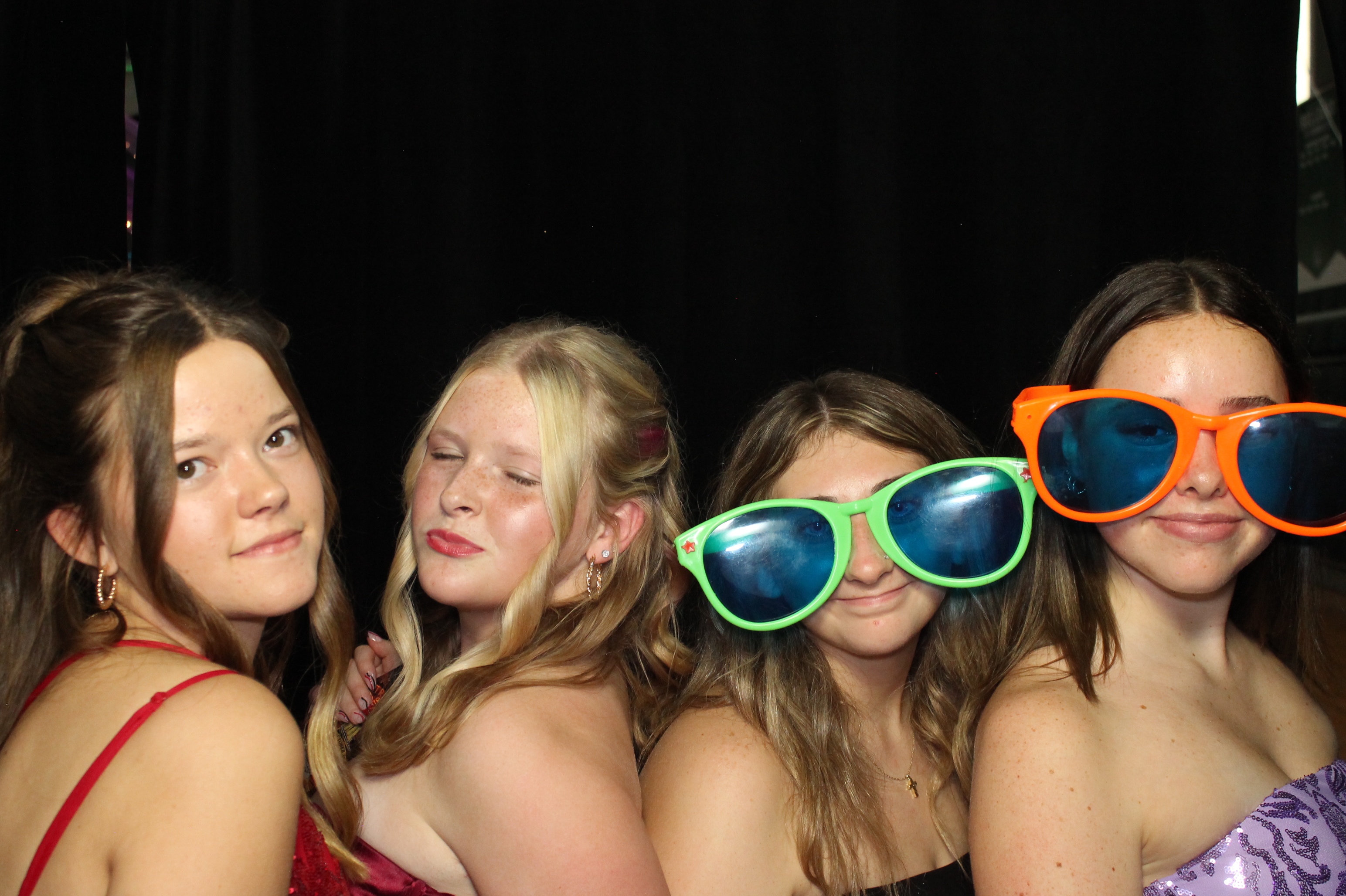 Batavia Homecoming | View more photos from the event at gallery.photoboothcincy.com/u/PhotoBoothCincy/Batavia-Homecoming