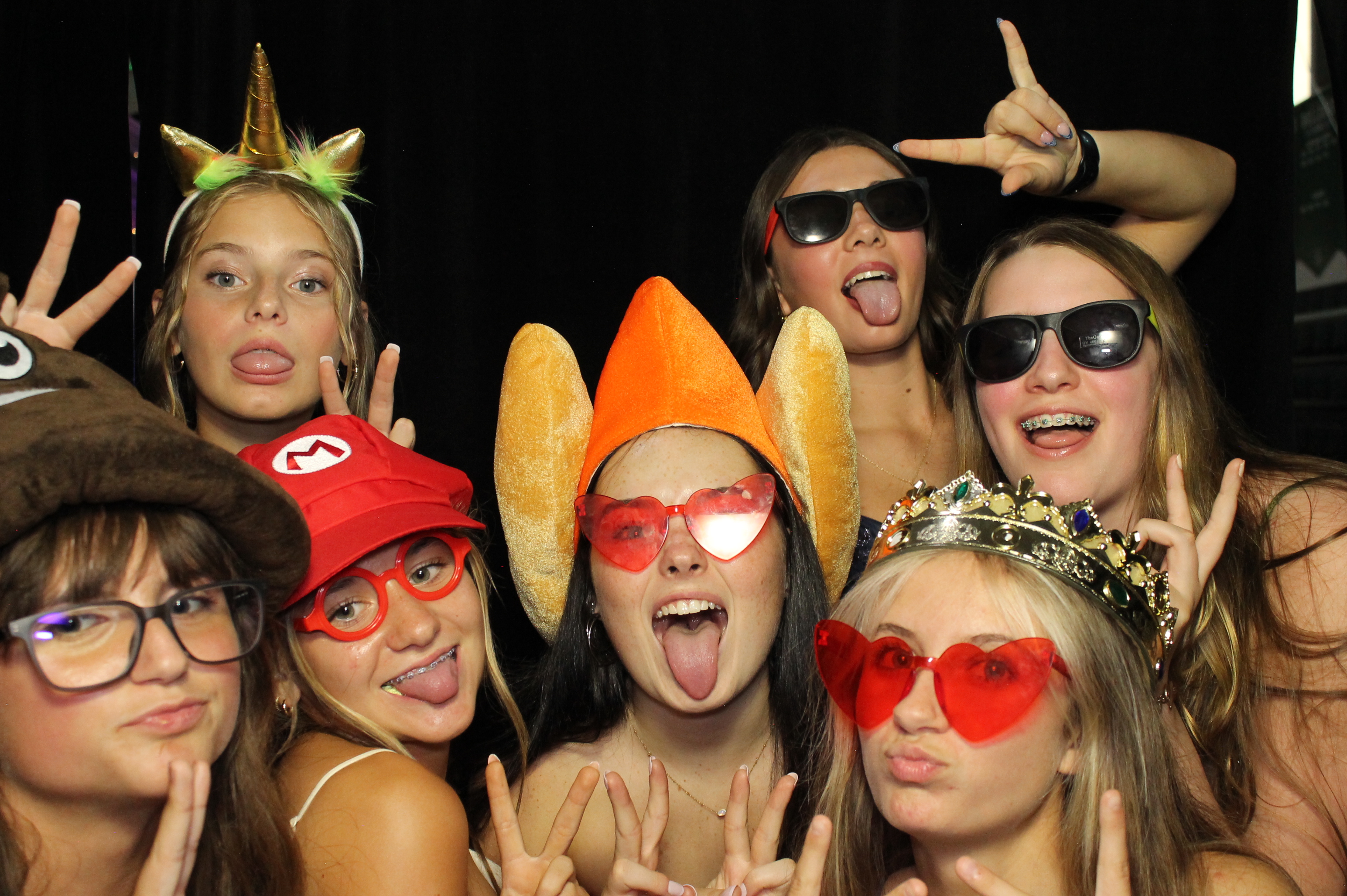Batavia Homecoming | View more photos from the event at gallery.photoboothcincy.com/u/PhotoBoothCincy/Batavia-Homecoming