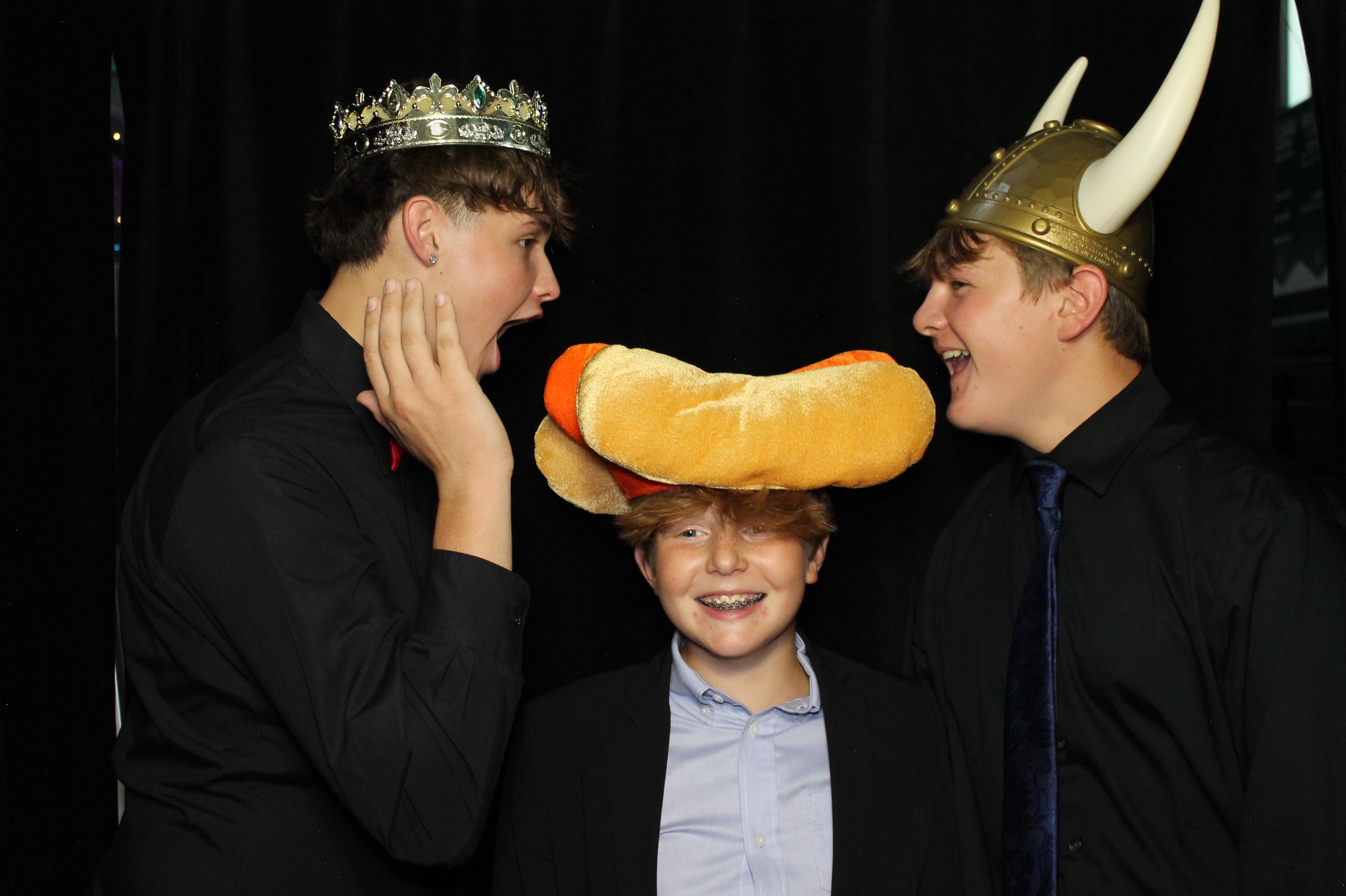 Batavia Homecoming | View more photos from the event at gallery.photoboothcincy.com/u/PhotoBoothCincy/Batavia-Homecoming