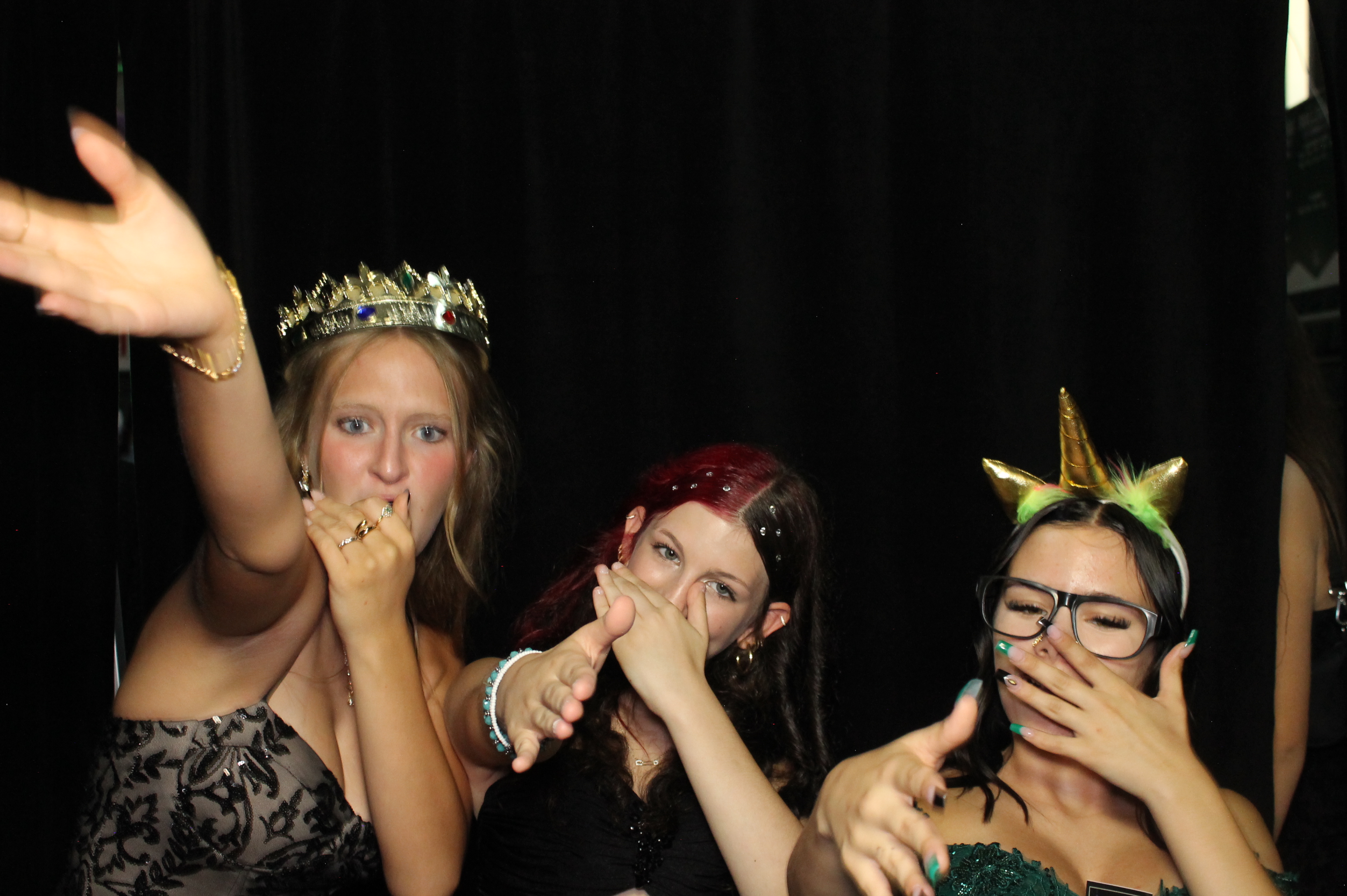 Batavia Homecoming | View more photos from the event at gallery.photoboothcincy.com/u/PhotoBoothCincy/Batavia-Homecoming