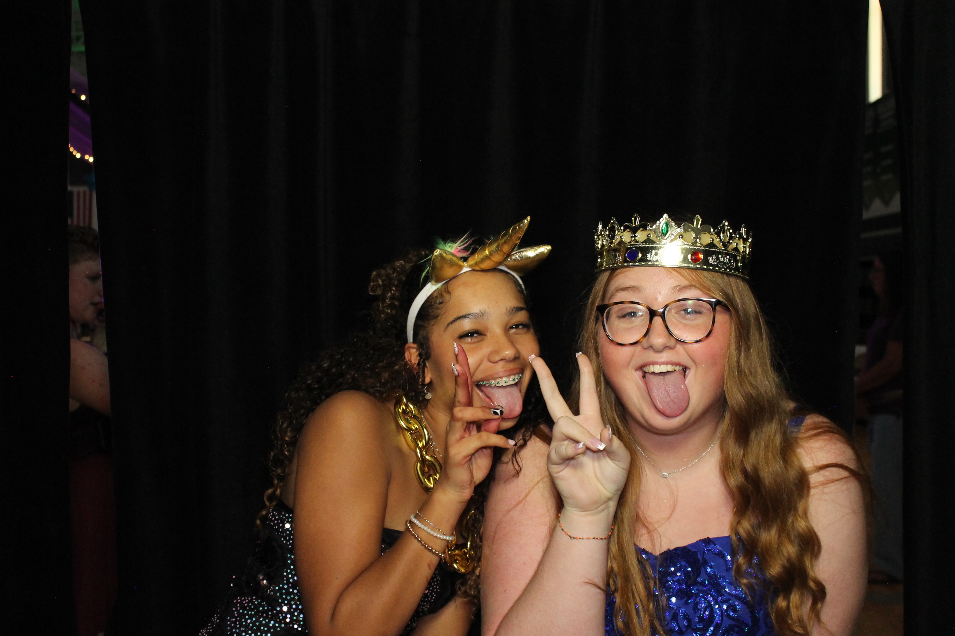 Batavia Homecoming | View more photos from the event at gallery.photoboothcincy.com/u/PhotoBoothCincy/Batavia-Homecoming