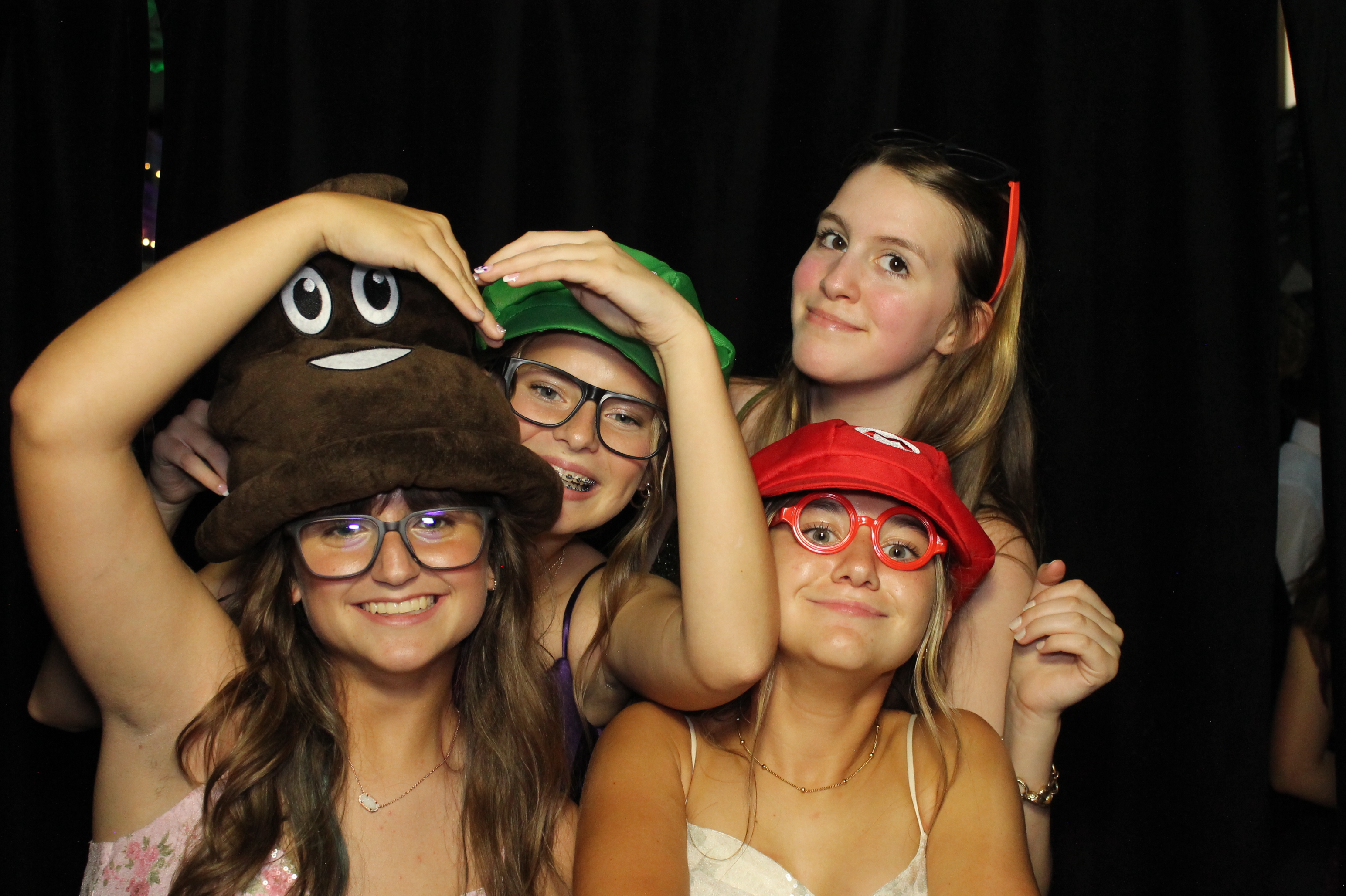 Batavia Homecoming | View more photos from the event at gallery.photoboothcincy.com/u/PhotoBoothCincy/Batavia-Homecoming