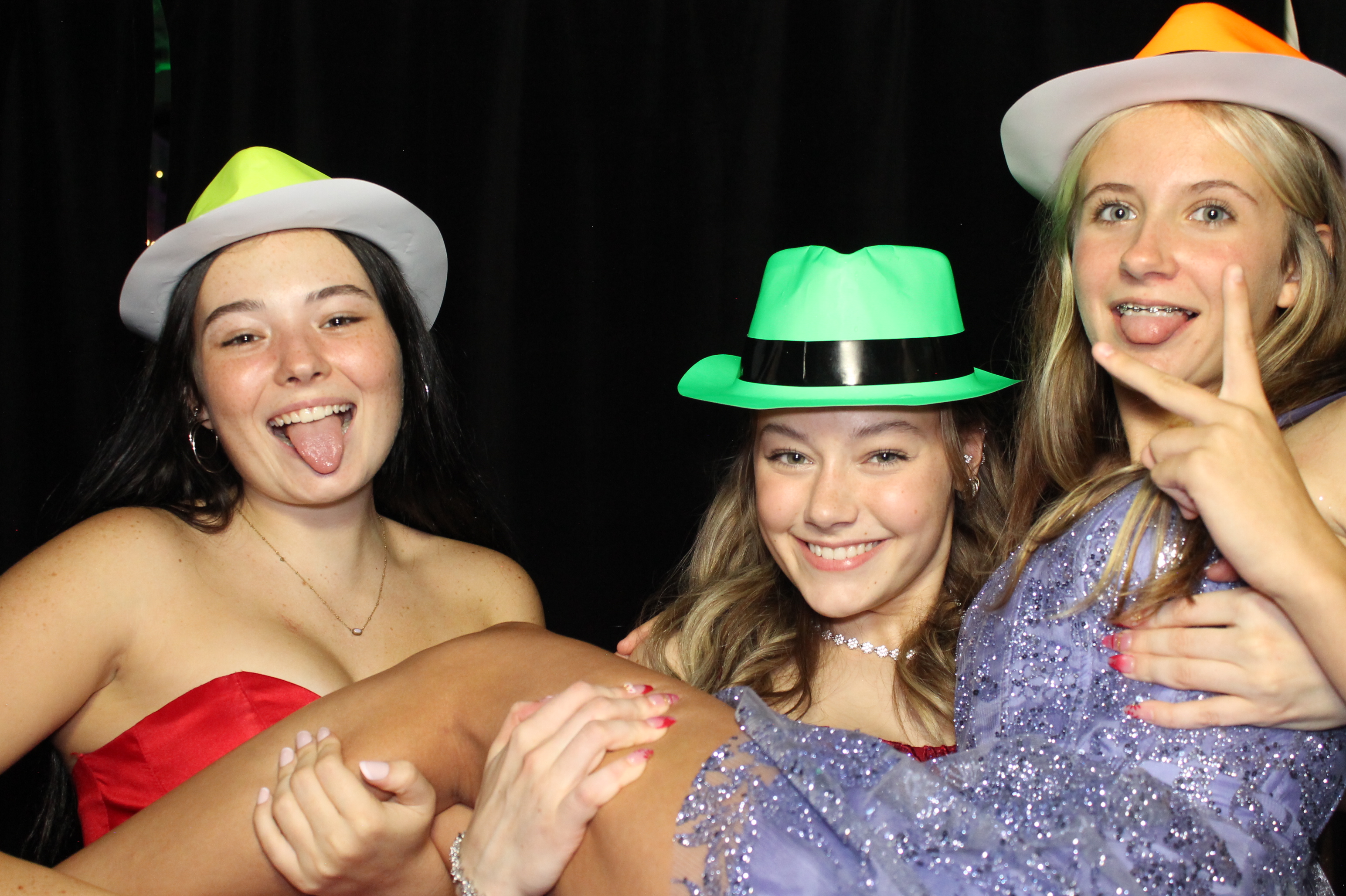 Batavia Homecoming | View more photos from the event at gallery.photoboothcincy.com/u/PhotoBoothCincy/Batavia-Homecoming