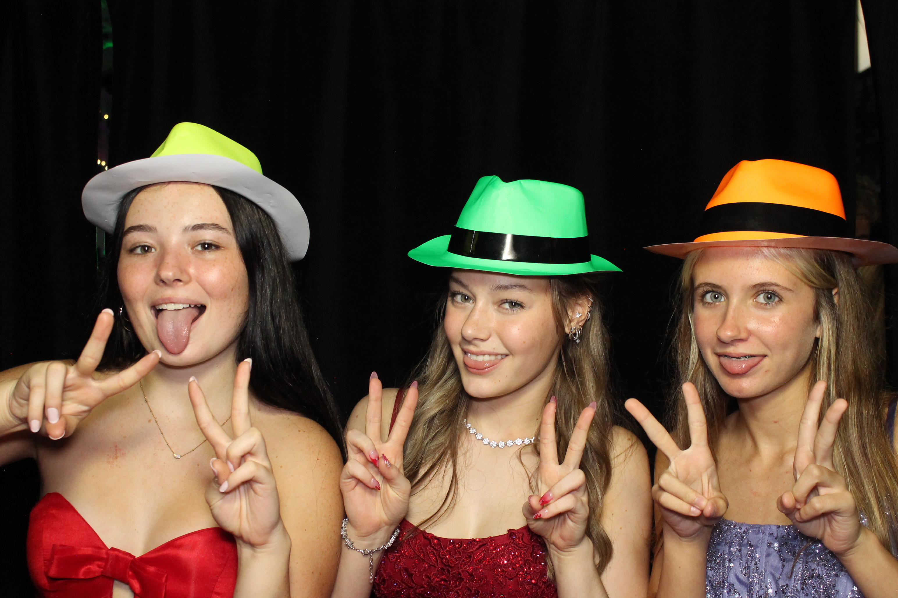Batavia Homecoming | View more photos from the event at gallery.photoboothcincy.com/u/PhotoBoothCincy/Batavia-Homecoming