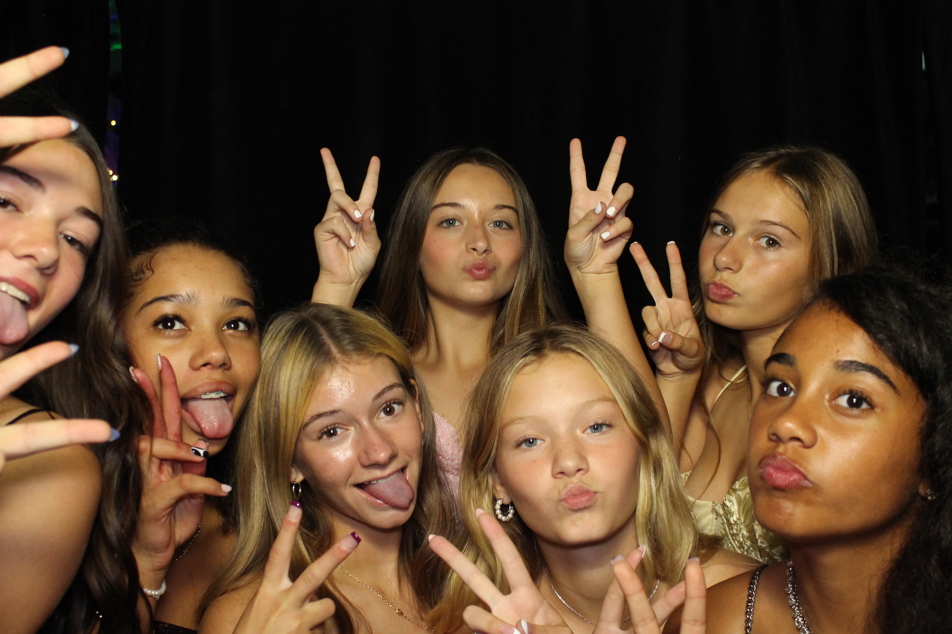 Batavia Homecoming | View more photos from the event at gallery.photoboothcincy.com/u/PhotoBoothCincy/Batavia-Homecoming