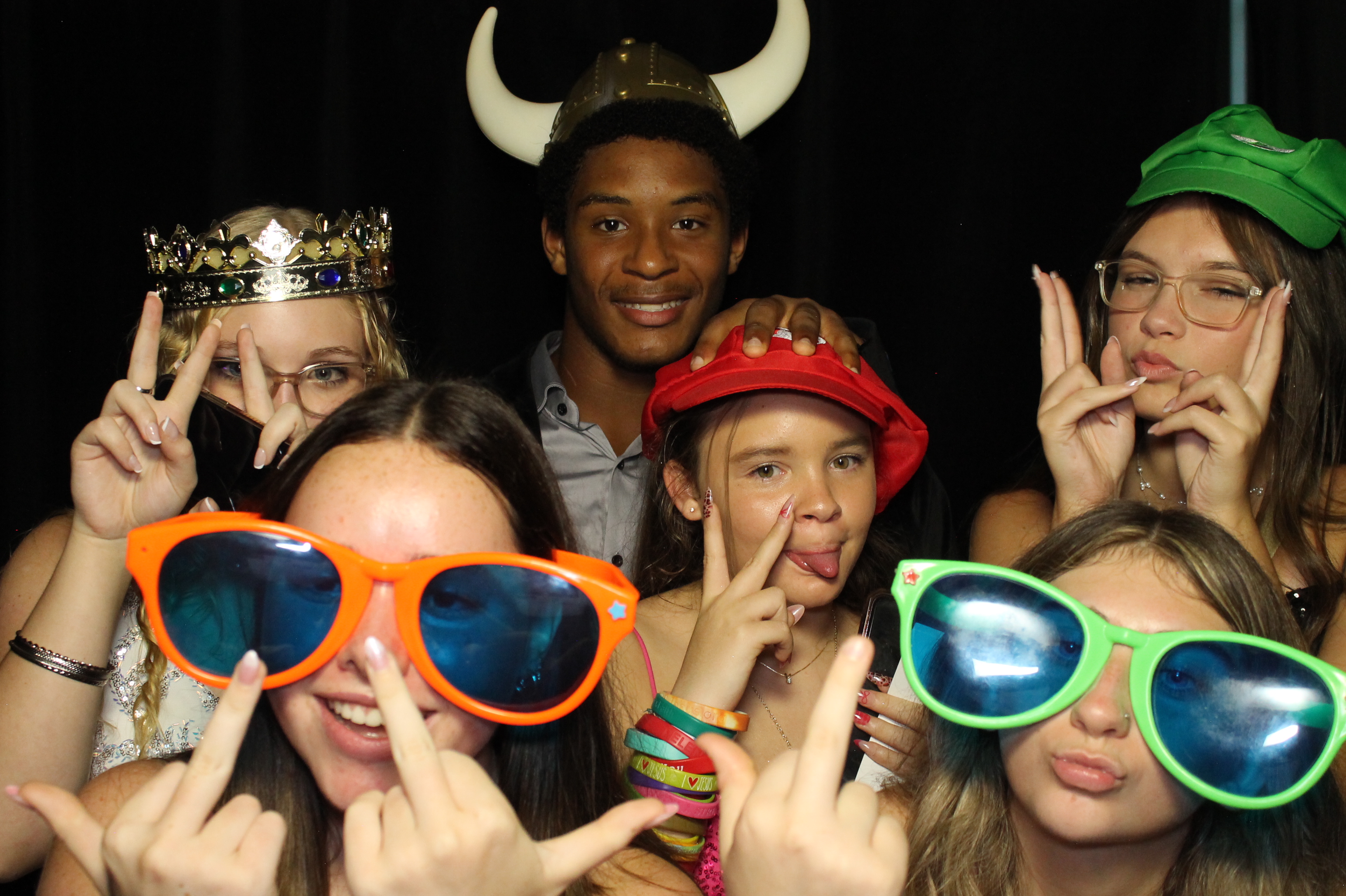 Batavia Homecoming | View more photos from the event at gallery.photoboothcincy.com/u/PhotoBoothCincy/Batavia-Homecoming
