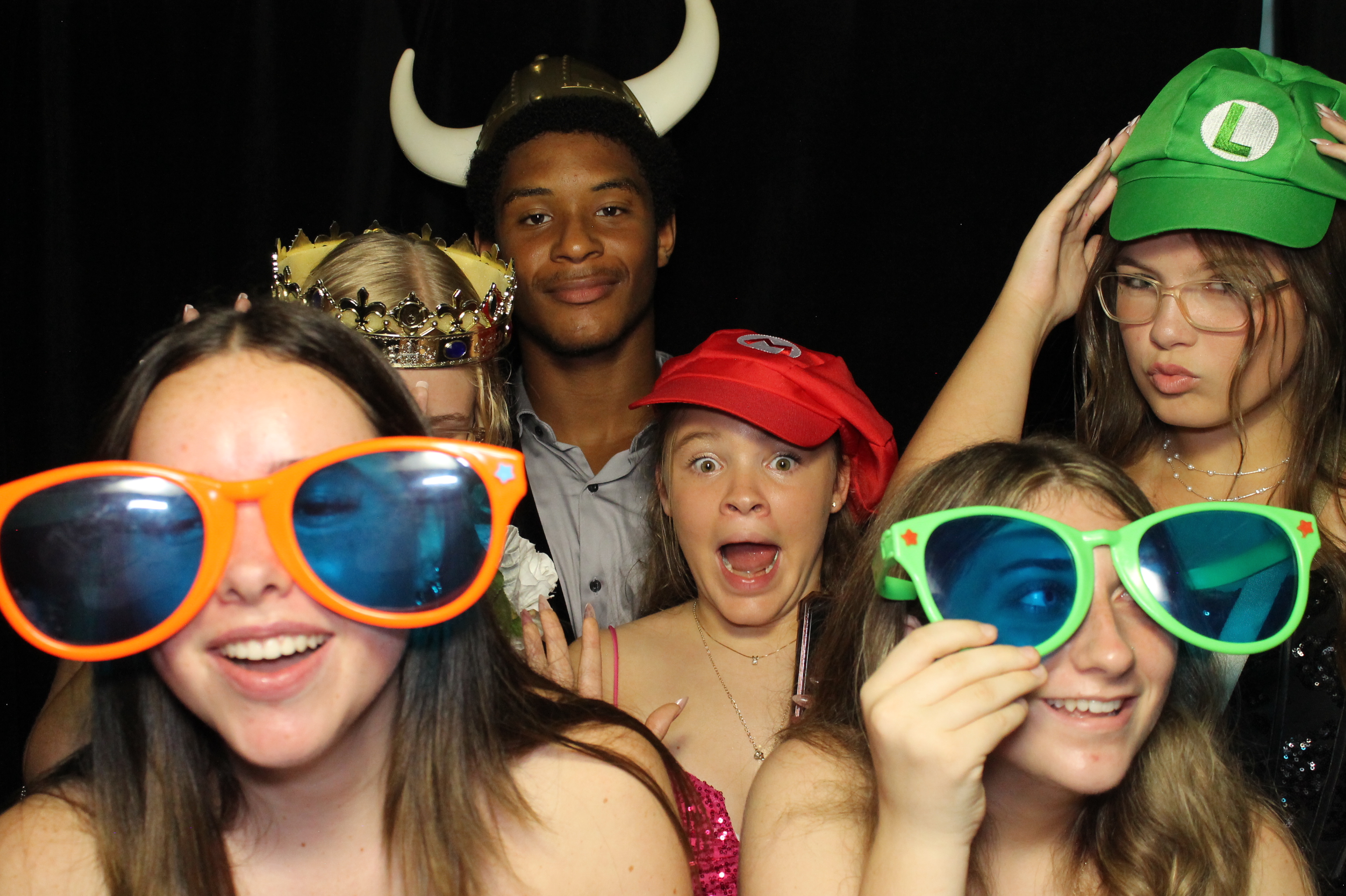 Batavia Homecoming | View more photos from the event at gallery.photoboothcincy.com/u/PhotoBoothCincy/Batavia-Homecoming