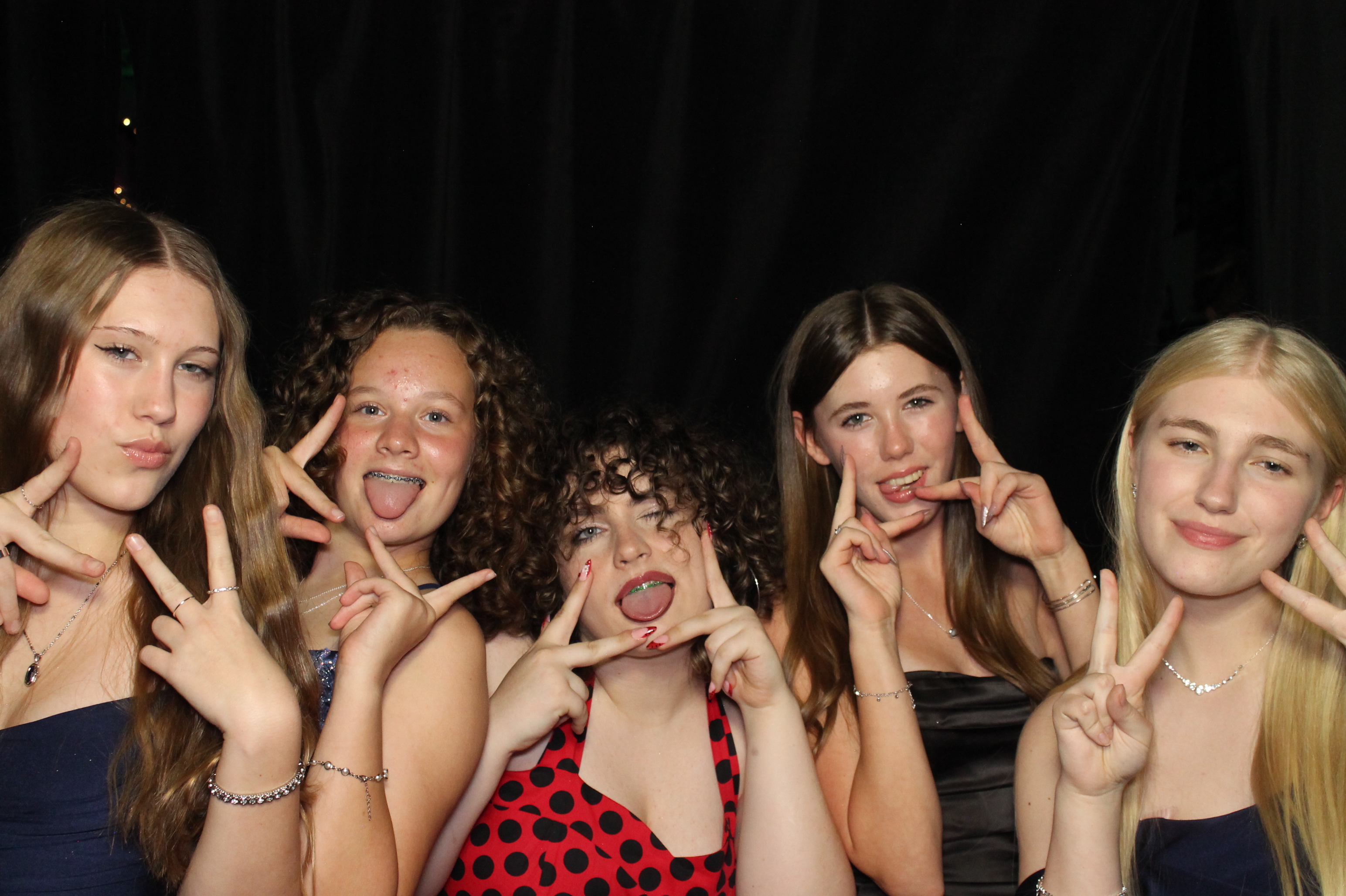 Batavia Homecoming | View more photos from the event at gallery.photoboothcincy.com/u/PhotoBoothCincy/Batavia-Homecoming