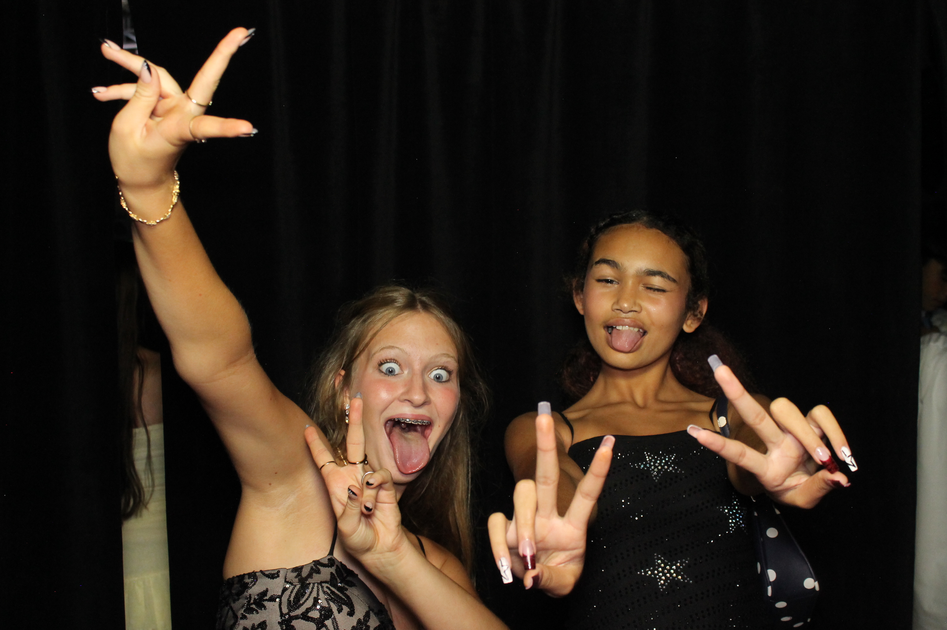 Batavia Homecoming | View more photos from the event at gallery.photoboothcincy.com/u/PhotoBoothCincy/Batavia-Homecoming