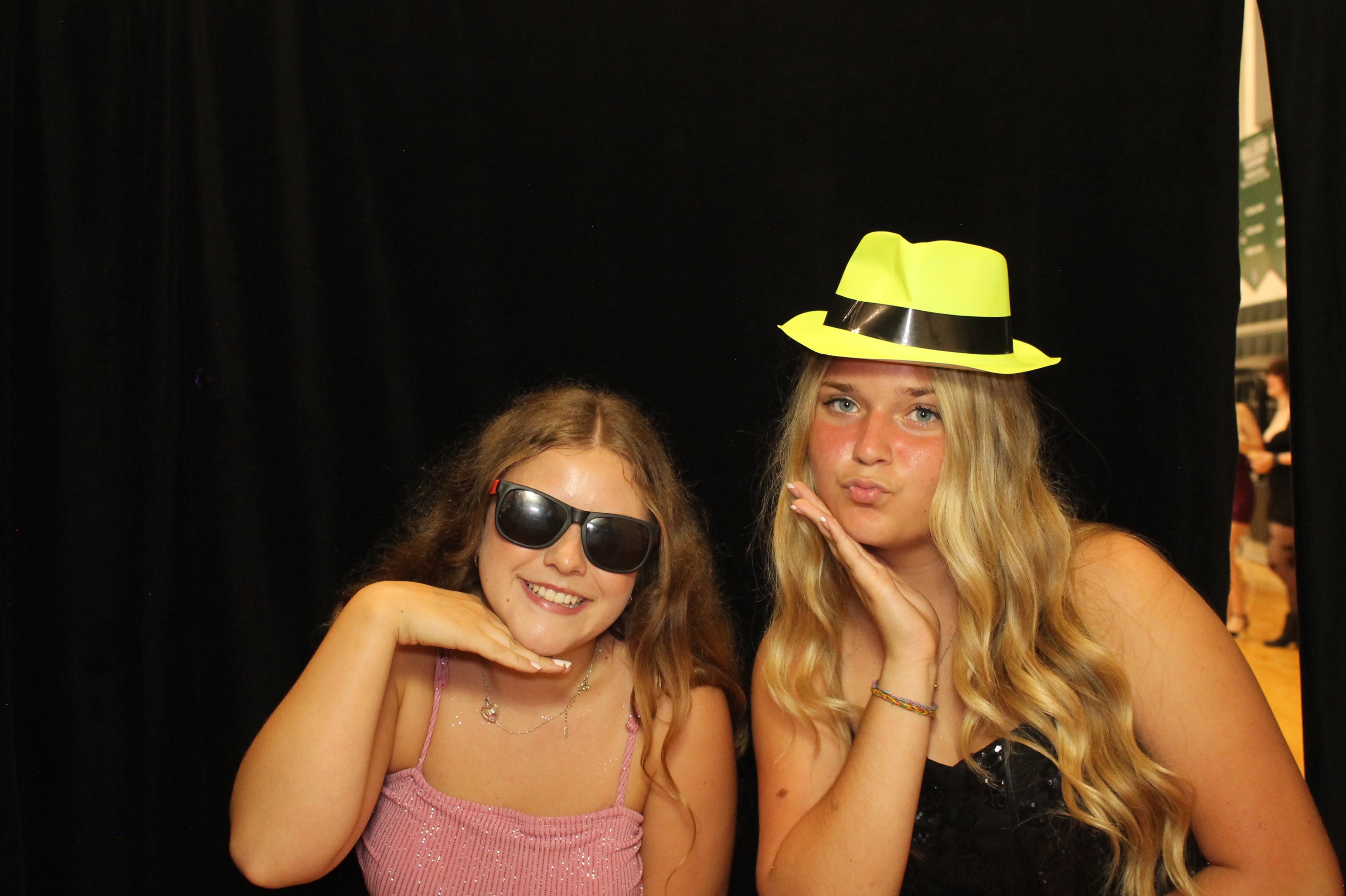 Batavia Homecoming | View more photos from the event at gallery.photoboothcincy.com/u/PhotoBoothCincy/Batavia-Homecoming