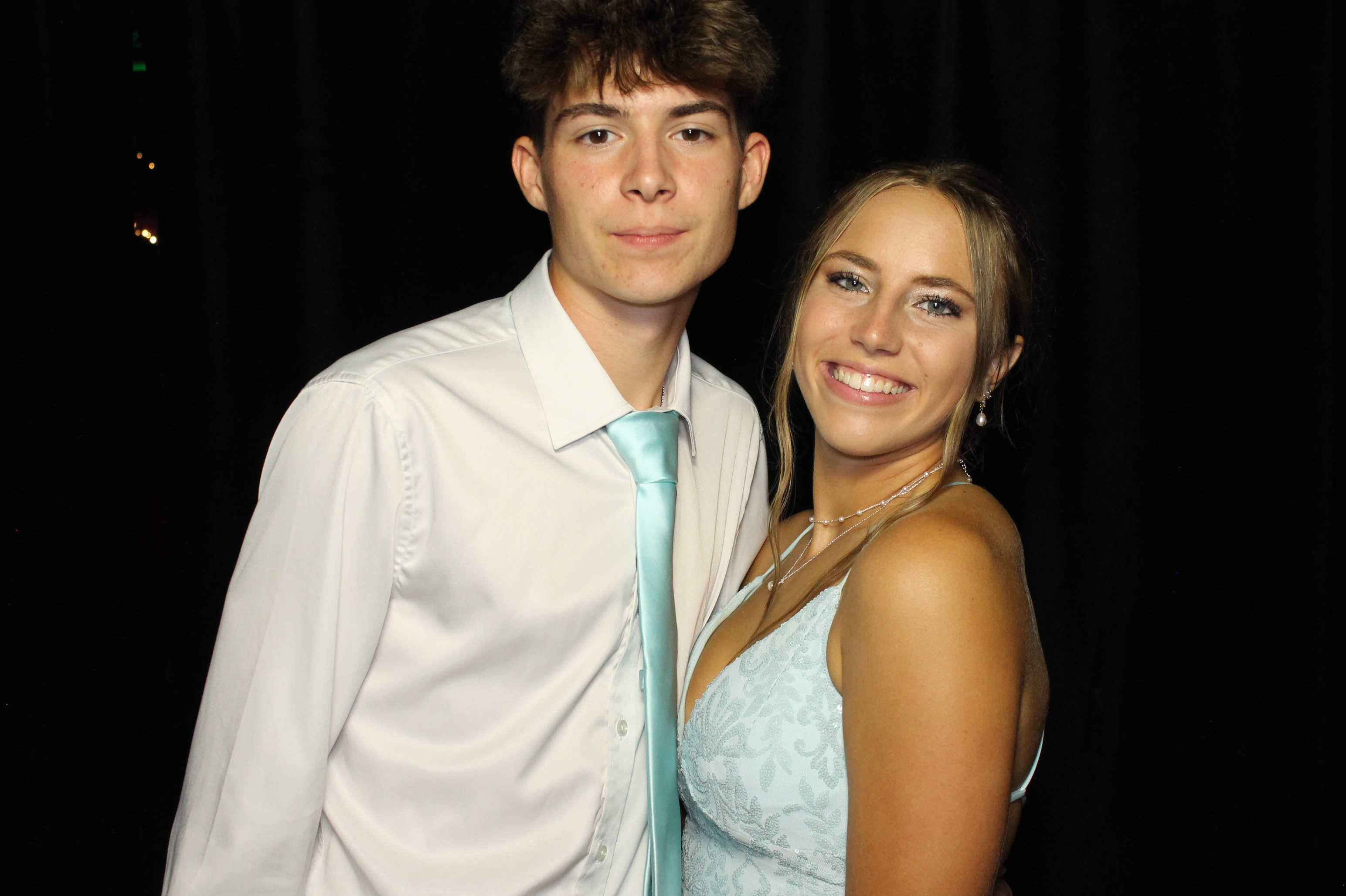 Batavia Homecoming | View more photos from the event at gallery.photoboothcincy.com/u/PhotoBoothCincy/Batavia-Homecoming