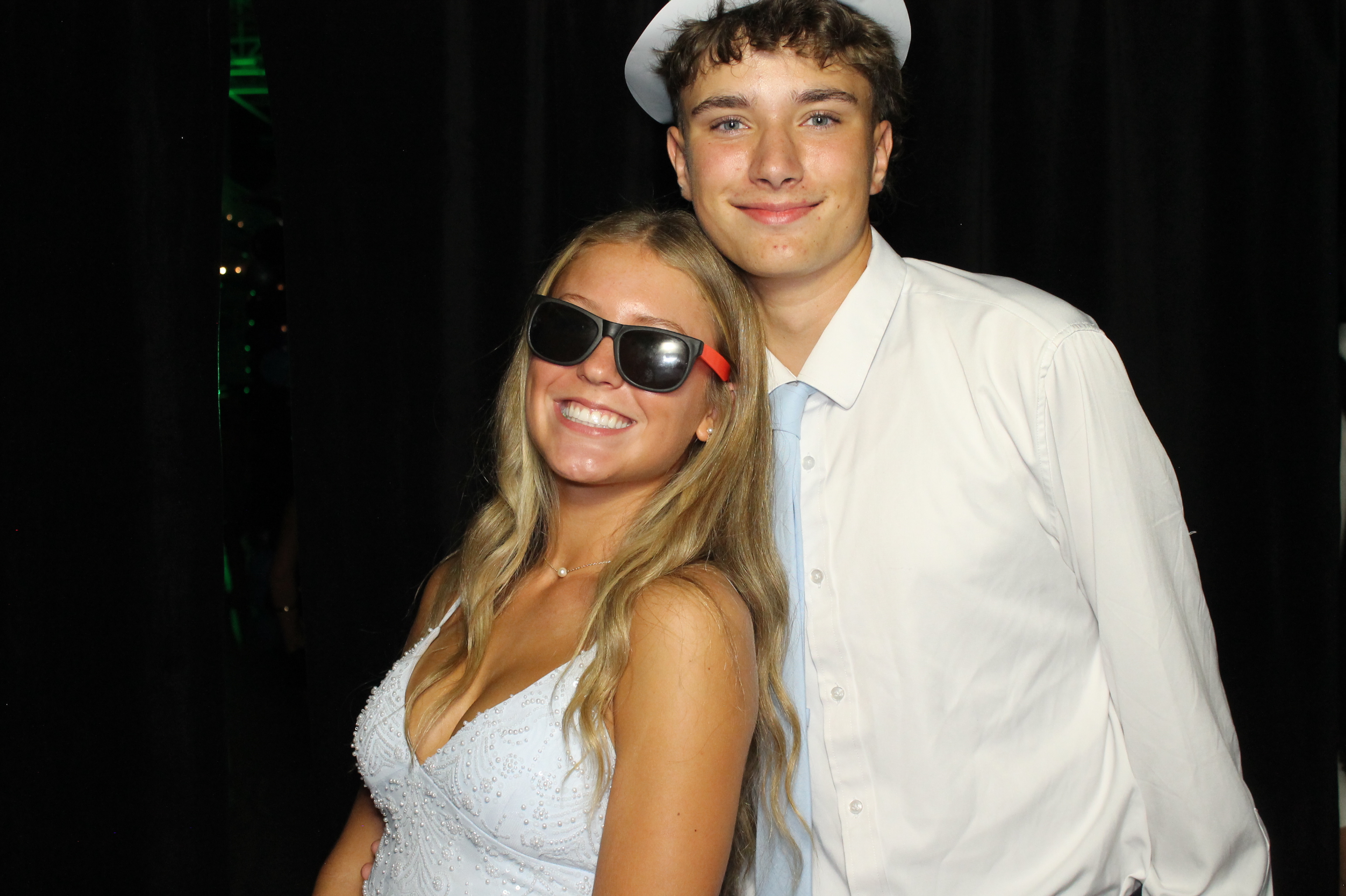 Batavia Homecoming | View more photos from the event at gallery.photoboothcincy.com/u/PhotoBoothCincy/Batavia-Homecoming