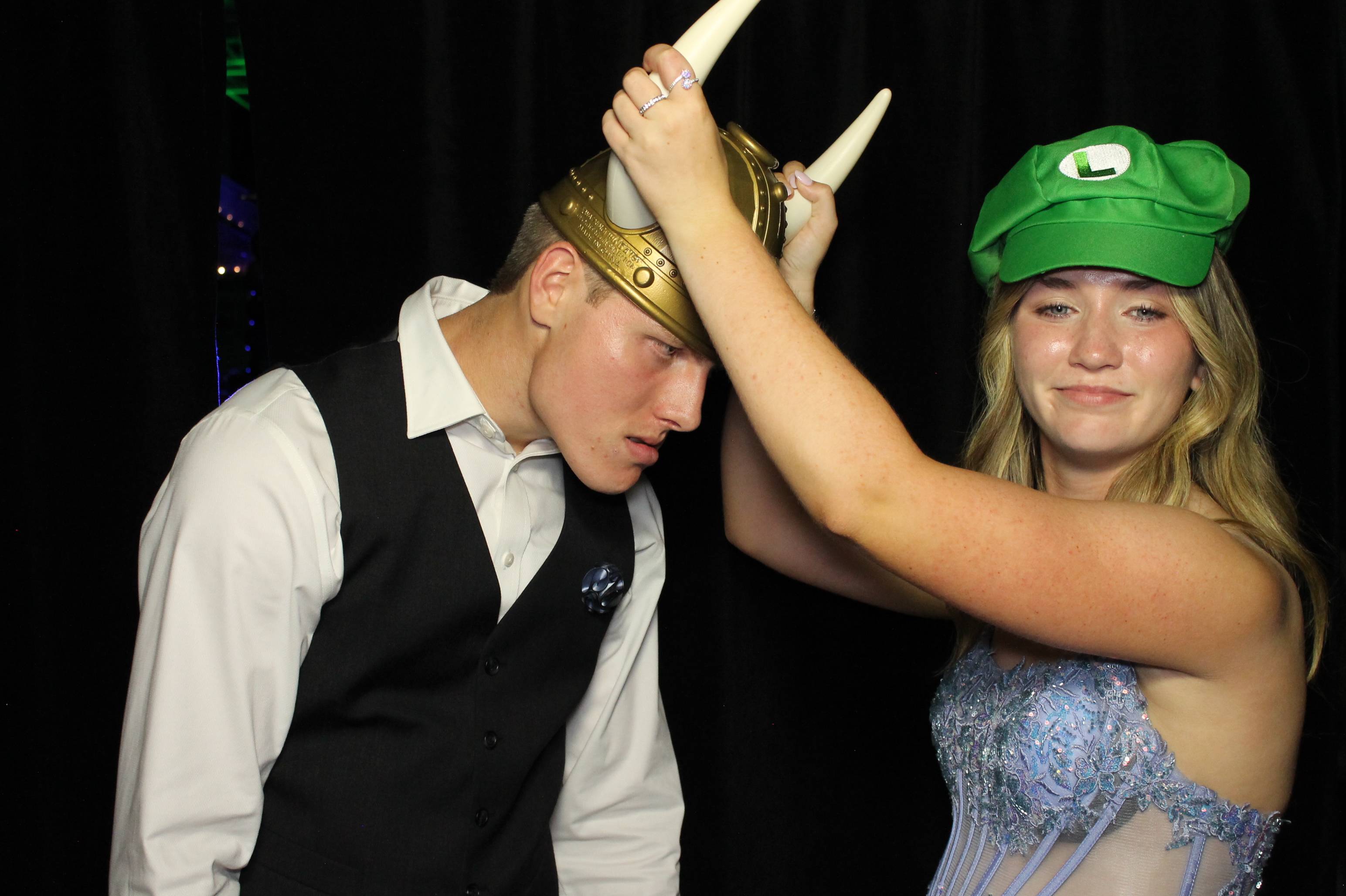 Batavia Homecoming | View more photos from the event at gallery.photoboothcincy.com/u/PhotoBoothCincy/Batavia-Homecoming