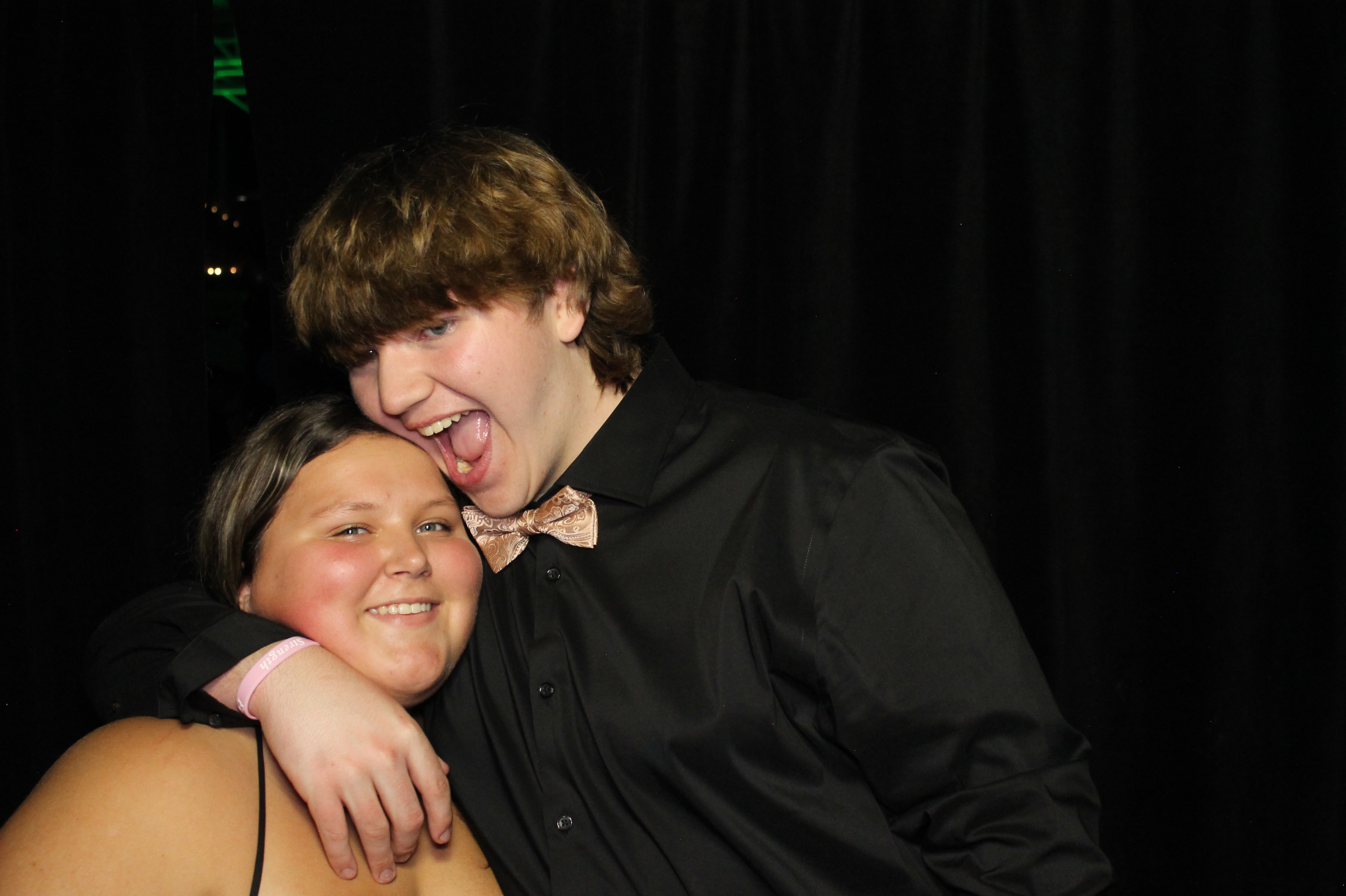 Batavia Homecoming | View more photos from the event at gallery.photoboothcincy.com/u/PhotoBoothCincy/Batavia-Homecoming