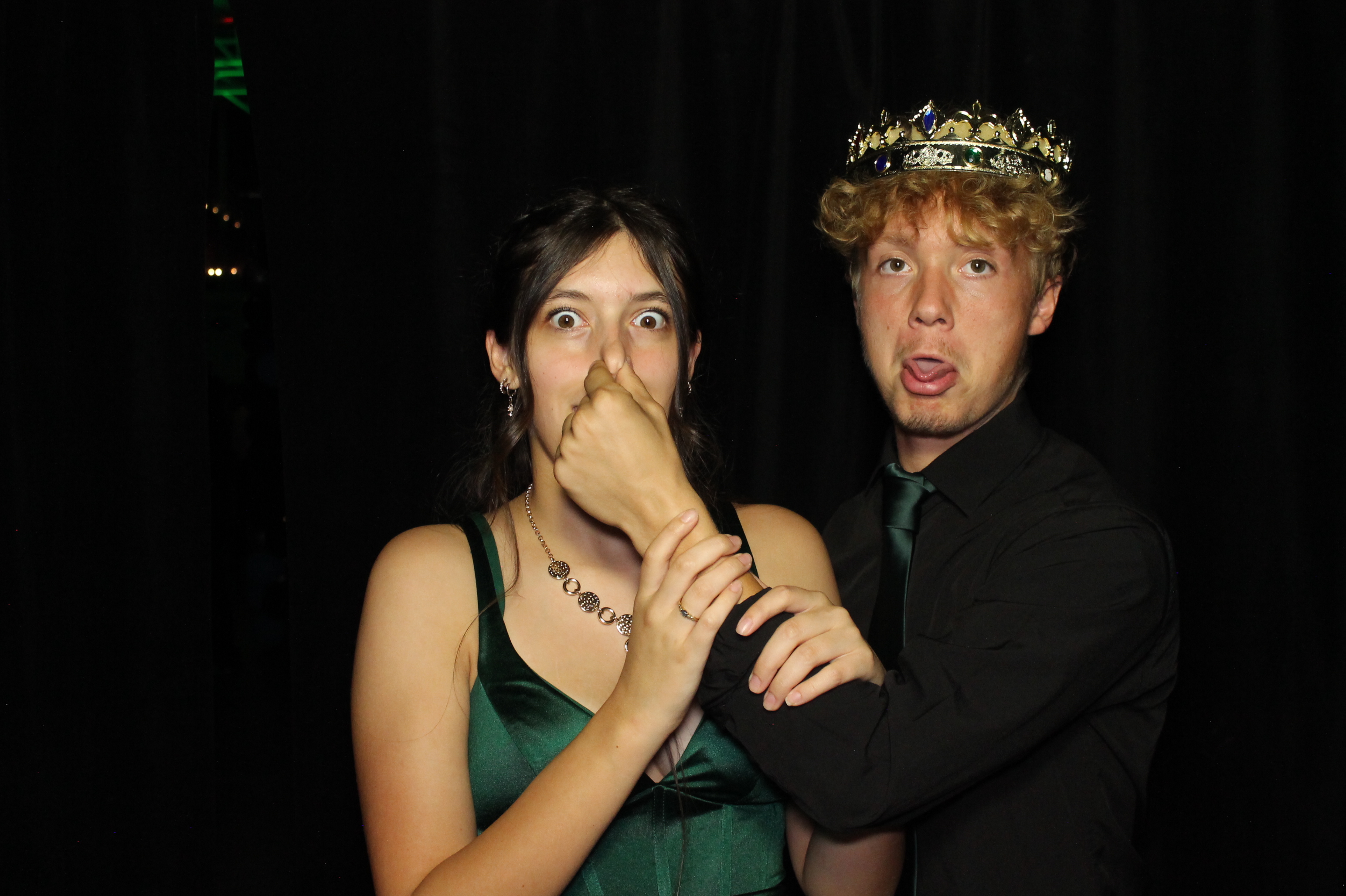 Batavia Homecoming | View more photos from the event at gallery.photoboothcincy.com/u/PhotoBoothCincy/Batavia-Homecoming