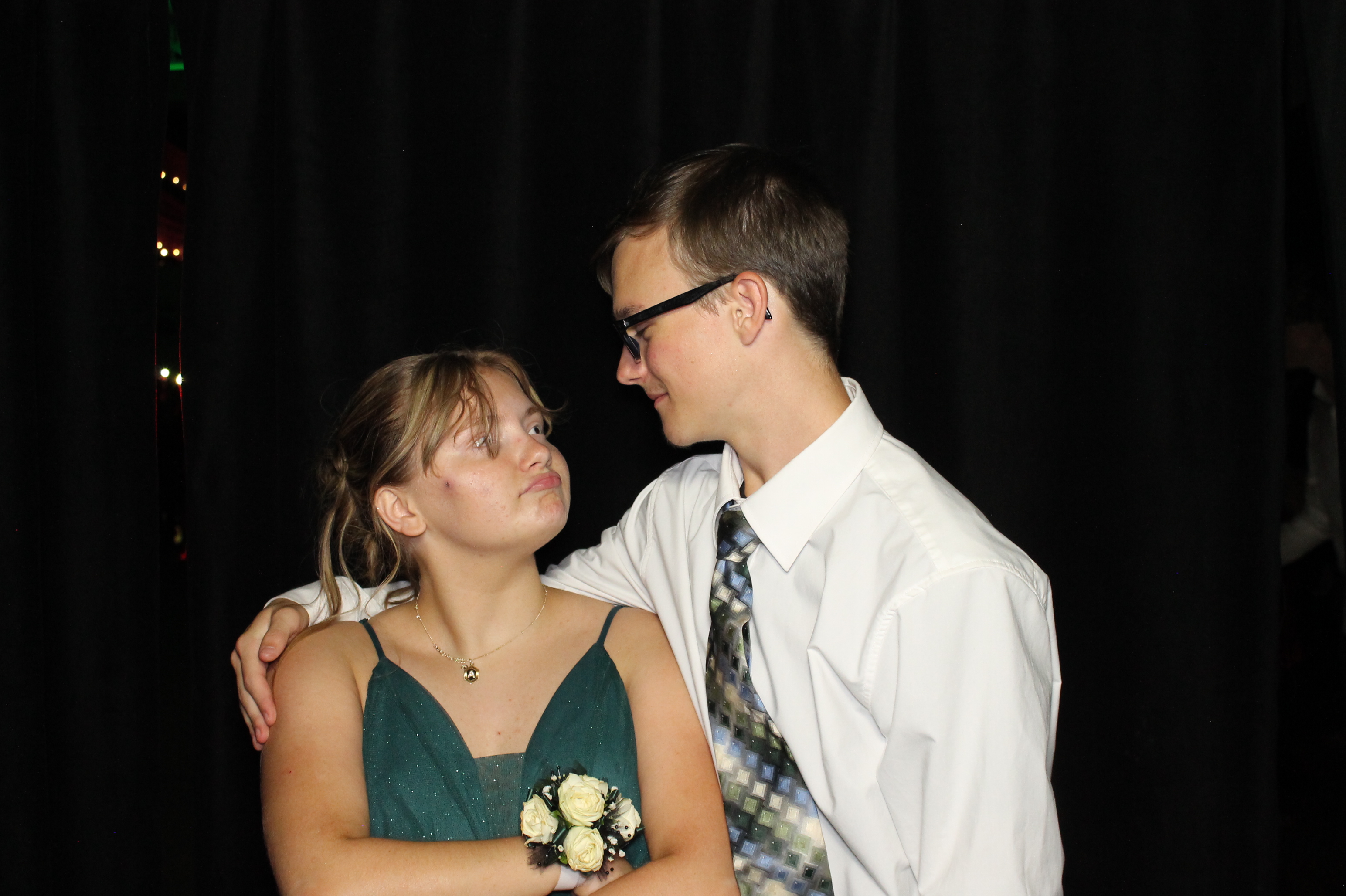 Batavia Homecoming | View more photos from the event at gallery.photoboothcincy.com/u/PhotoBoothCincy/Batavia-Homecoming