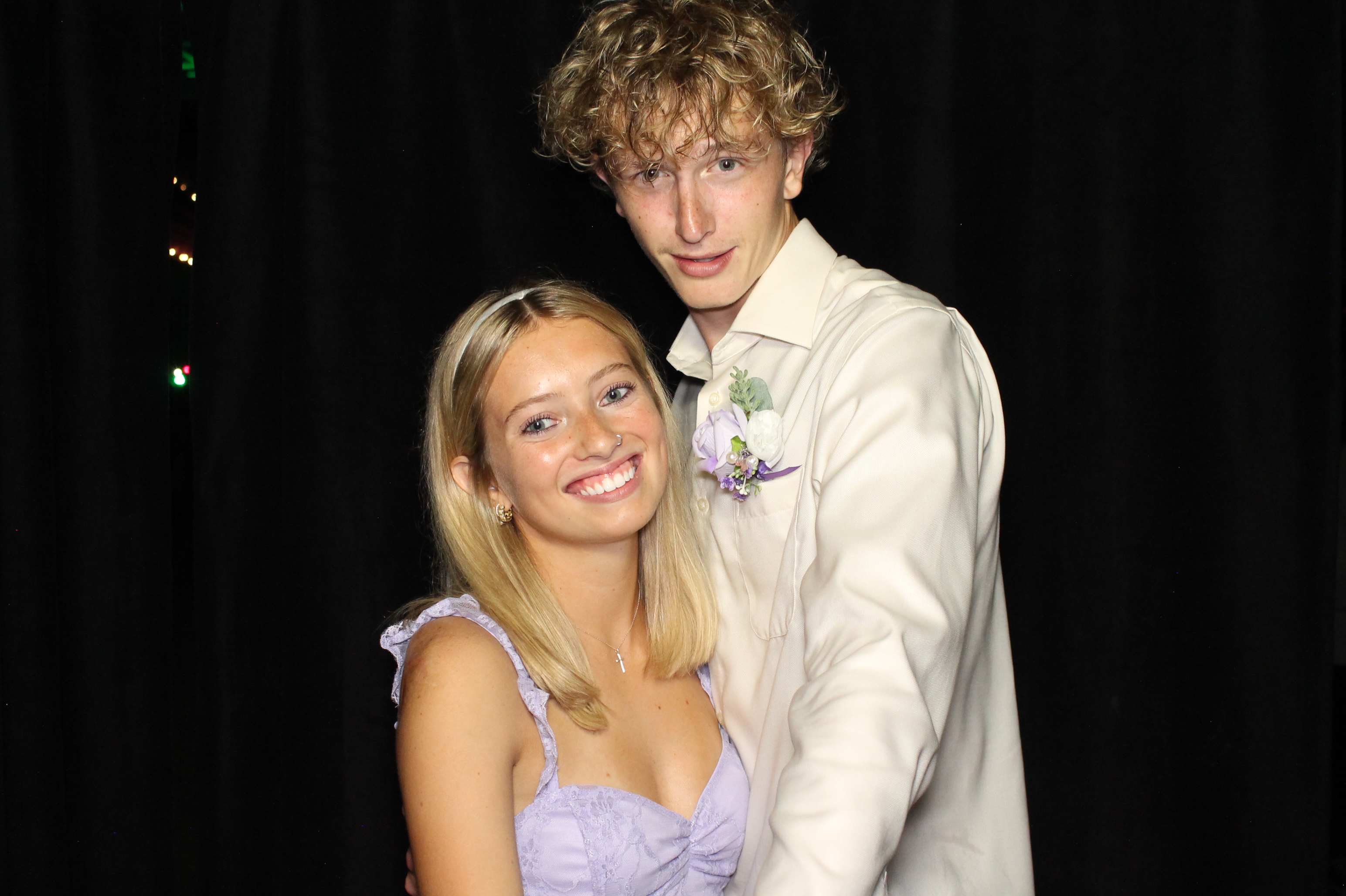 Batavia Homecoming | View more photos from the event at gallery.photoboothcincy.com/u/PhotoBoothCincy/Batavia-Homecoming