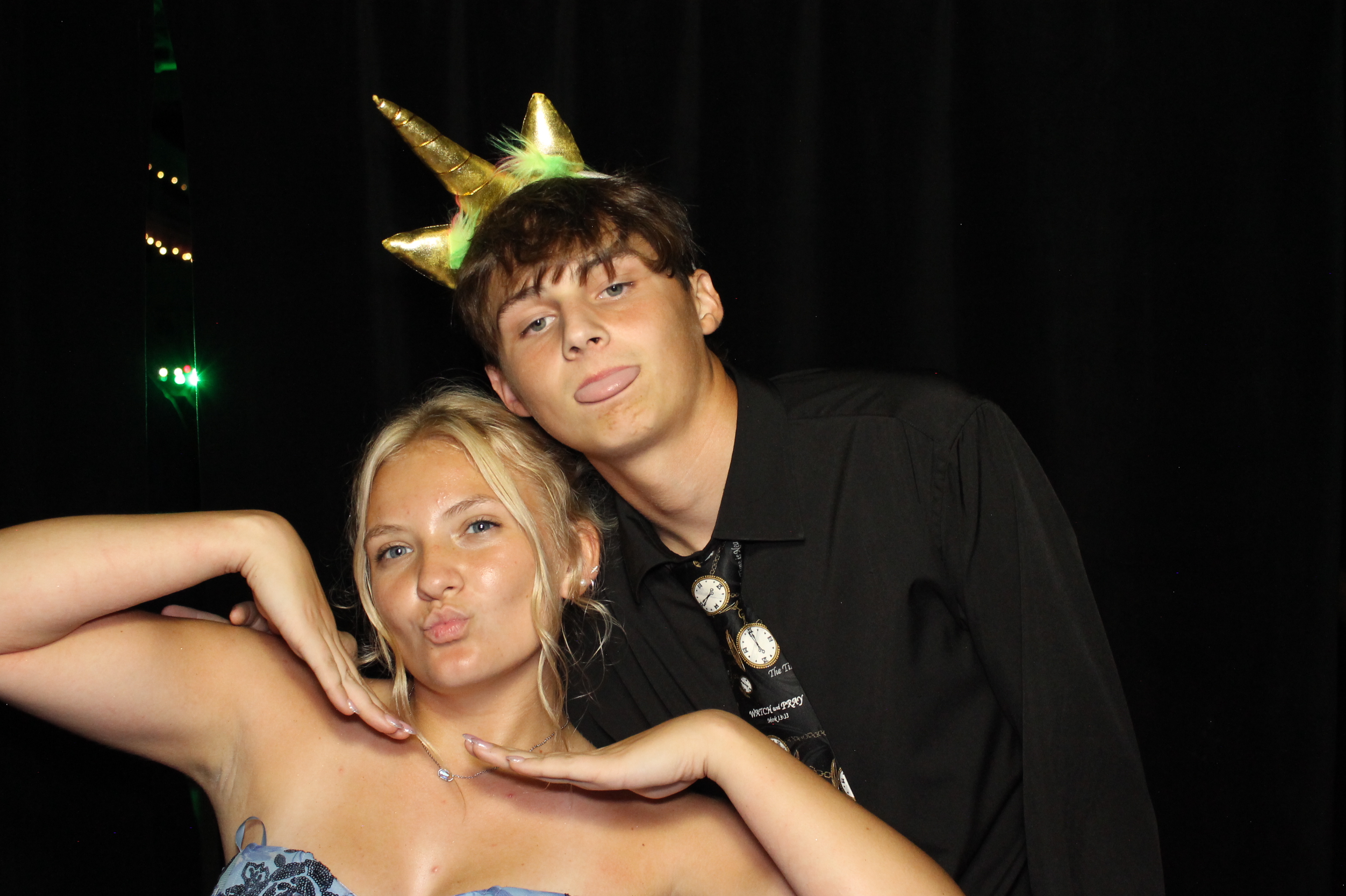 Batavia Homecoming | View more photos from the event at gallery.photoboothcincy.com/u/PhotoBoothCincy/Batavia-Homecoming
