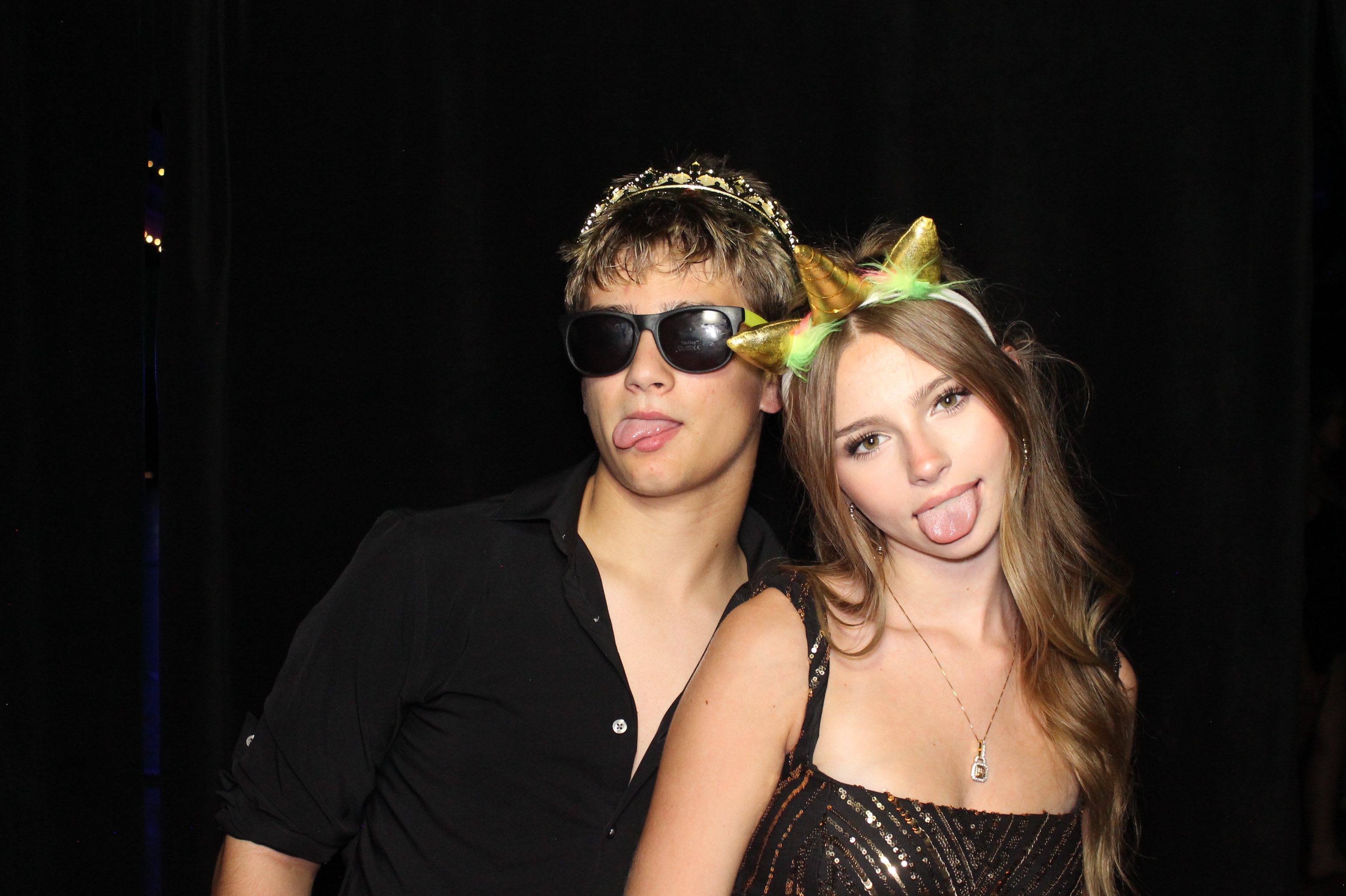 Batavia Homecoming | View more photos from the event at gallery.photoboothcincy.com/u/PhotoBoothCincy/Batavia-Homecoming