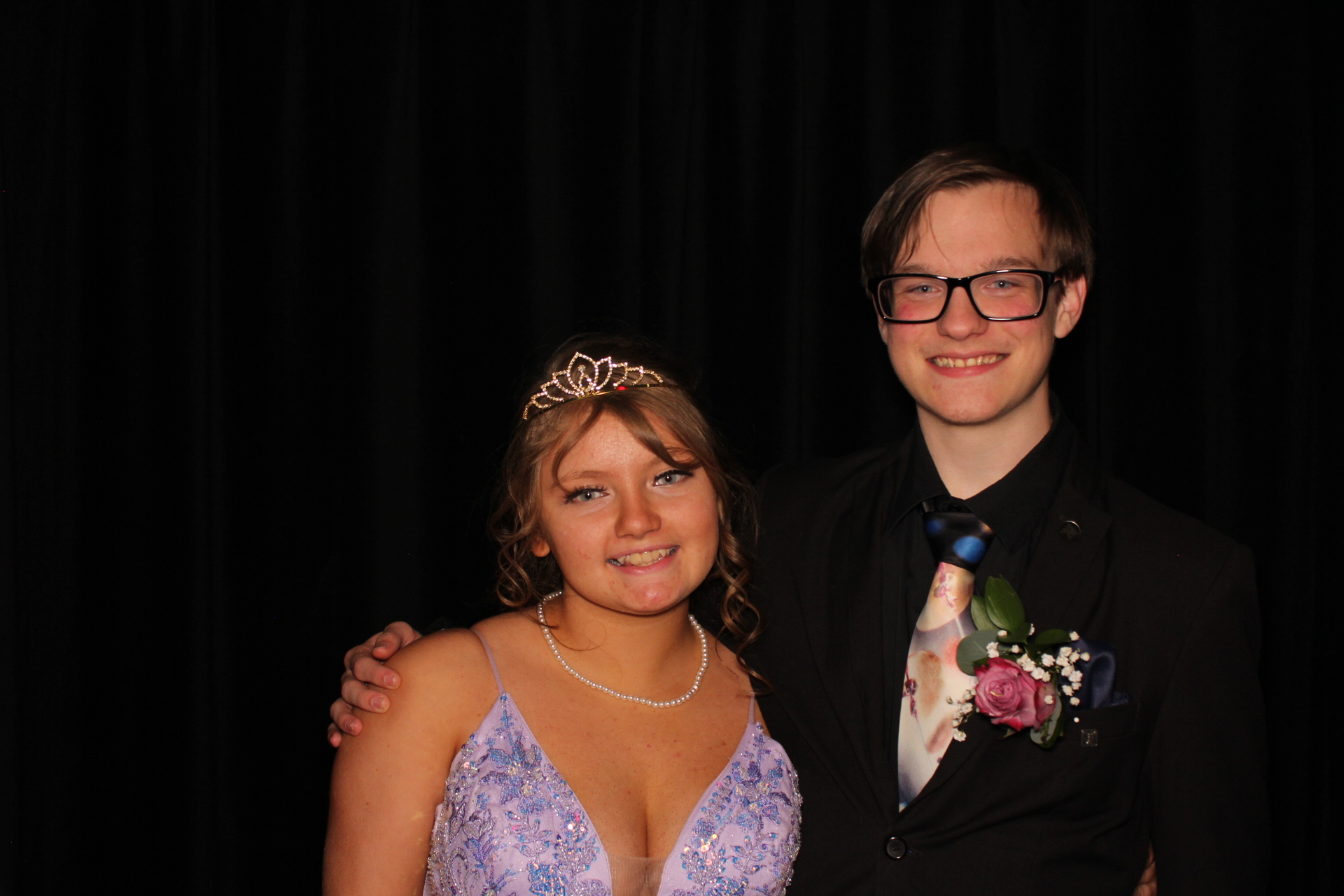 Batavia Prom | View more photos from the event at gallery.photoboothcincy.com/u/PhotoBoothCincy/Batavia-Prom