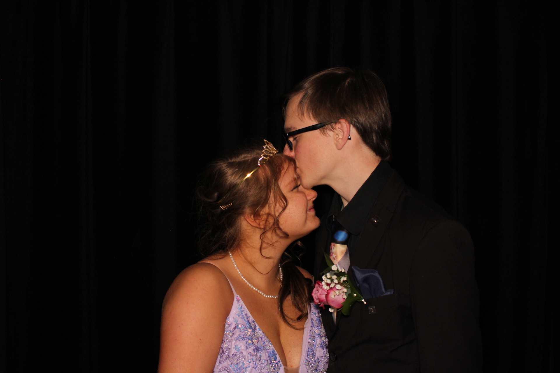 Batavia Prom | View more photos from the event at gallery.photoboothcincy.com/u/PhotoBoothCincy/Batavia-Prom