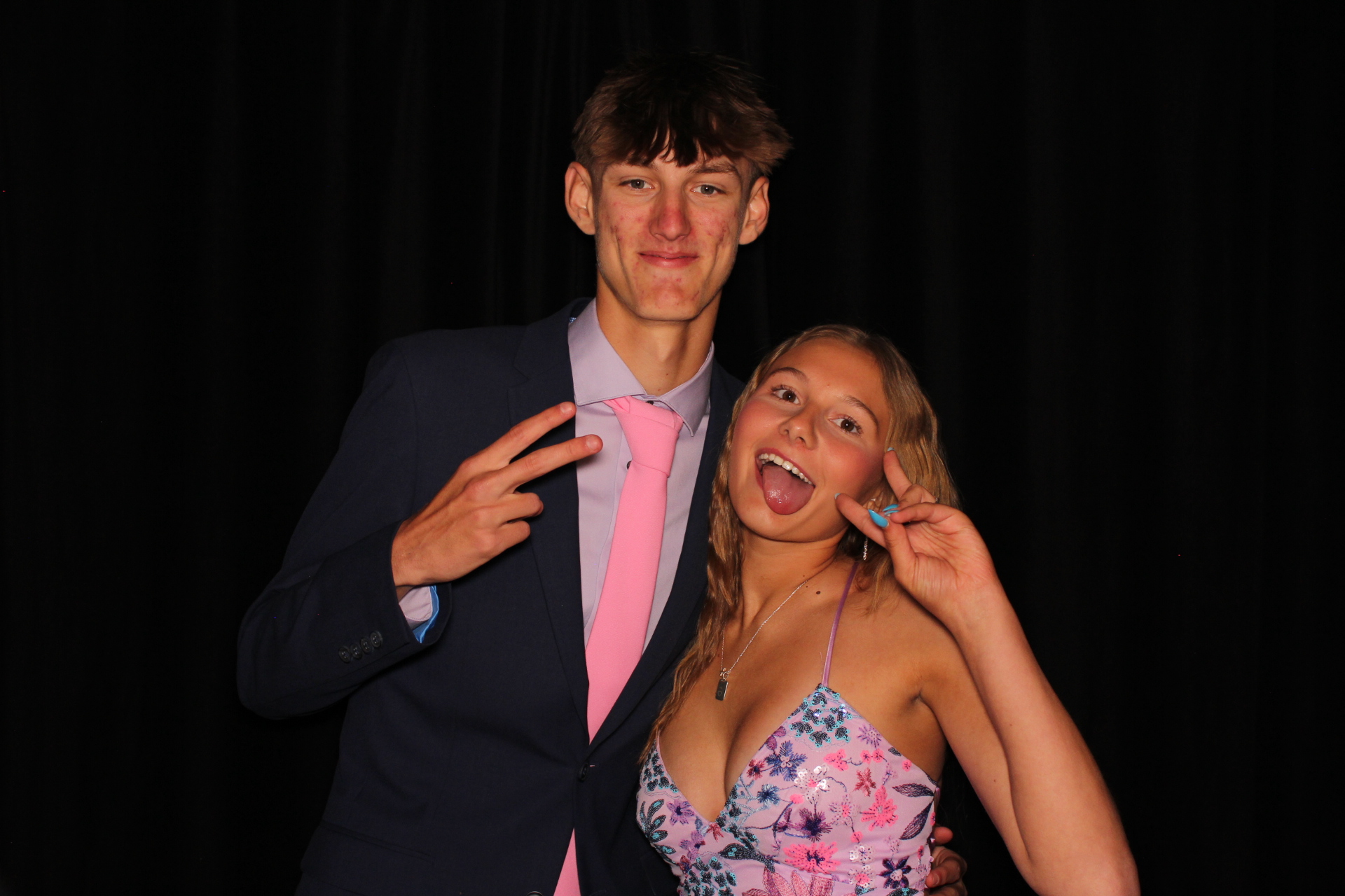 Batavia Prom | View more photos from the event at gallery.photoboothcincy.com/u/PhotoBoothCincy/Batavia-Prom