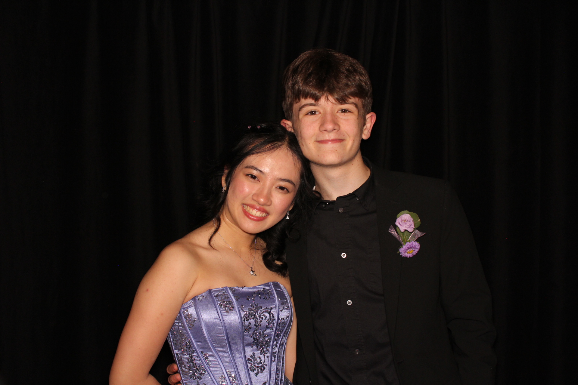 Batavia Prom | View more photos from the event at gallery.photoboothcincy.com/u/PhotoBoothCincy/Batavia-Prom