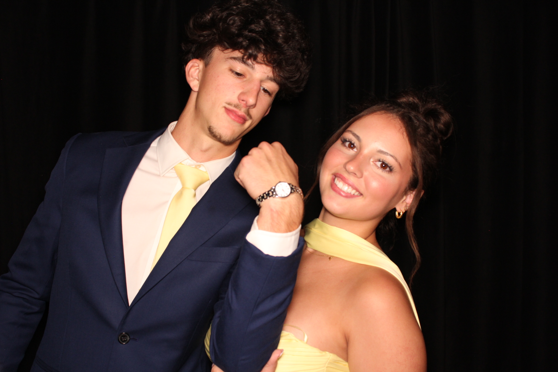 Batavia Prom | View more photos from the event at gallery.photoboothcincy.com/u/PhotoBoothCincy/Batavia-Prom