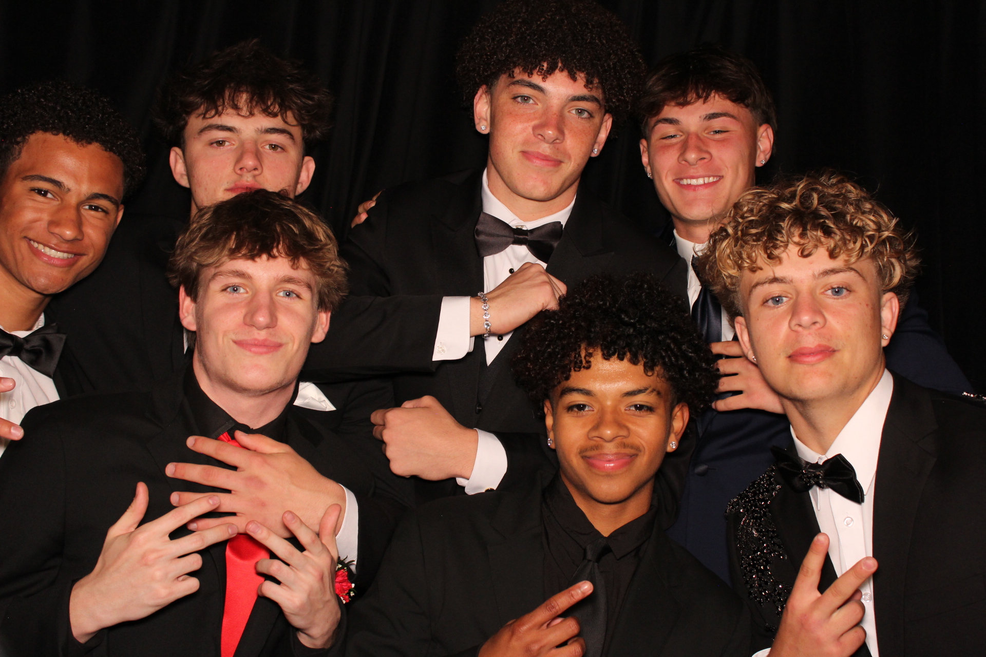 Batavia Prom | View more photos from the event at gallery.photoboothcincy.com/u/PhotoBoothCincy/Batavia-Prom