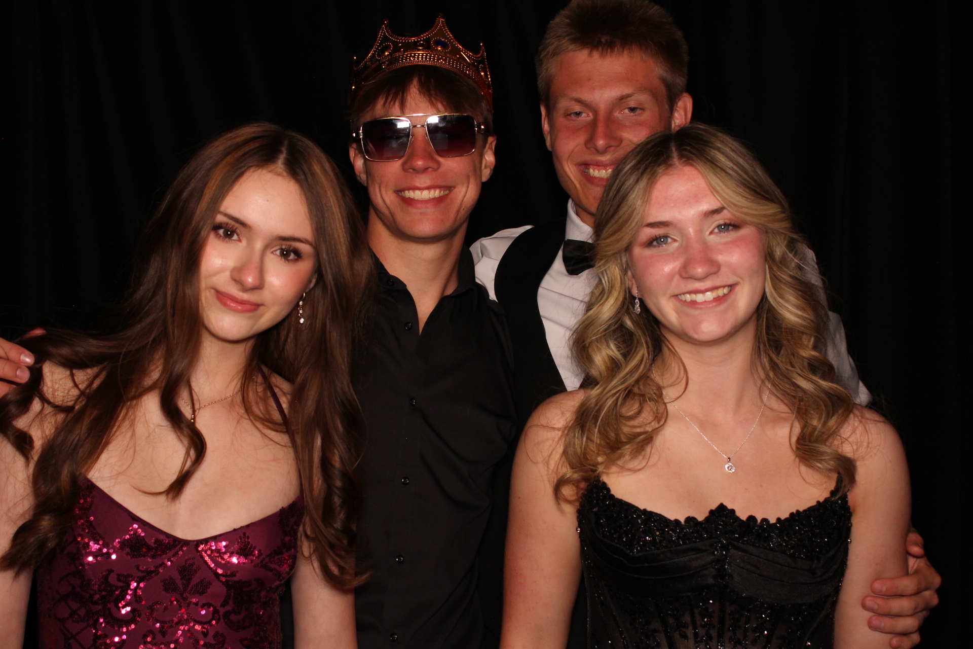 Batavia Prom | View more photos from the event at gallery.photoboothcincy.com/u/PhotoBoothCincy/Batavia-Prom