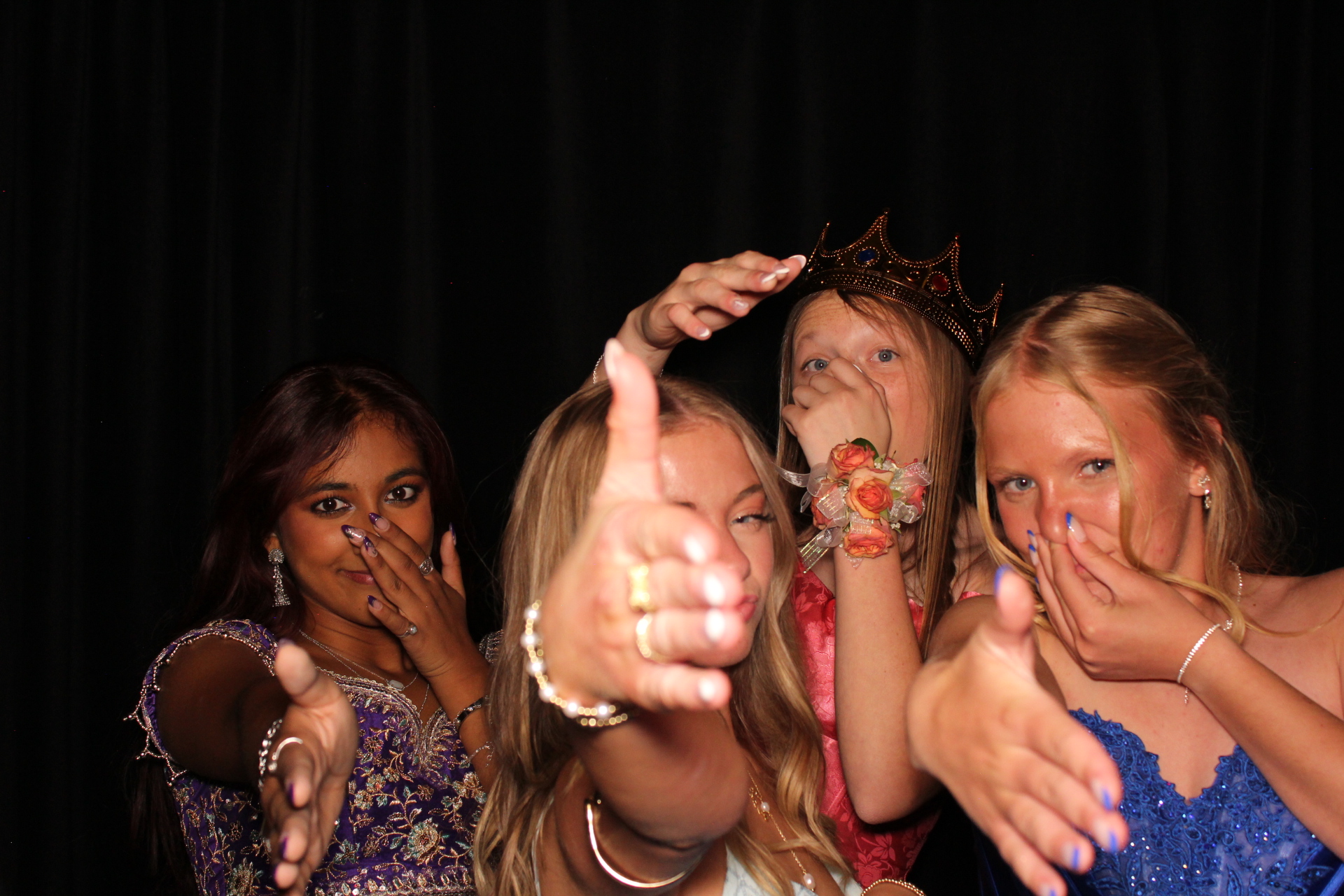 Batavia Prom | View more photos from the event at gallery.photoboothcincy.com/u/PhotoBoothCincy/Batavia-Prom