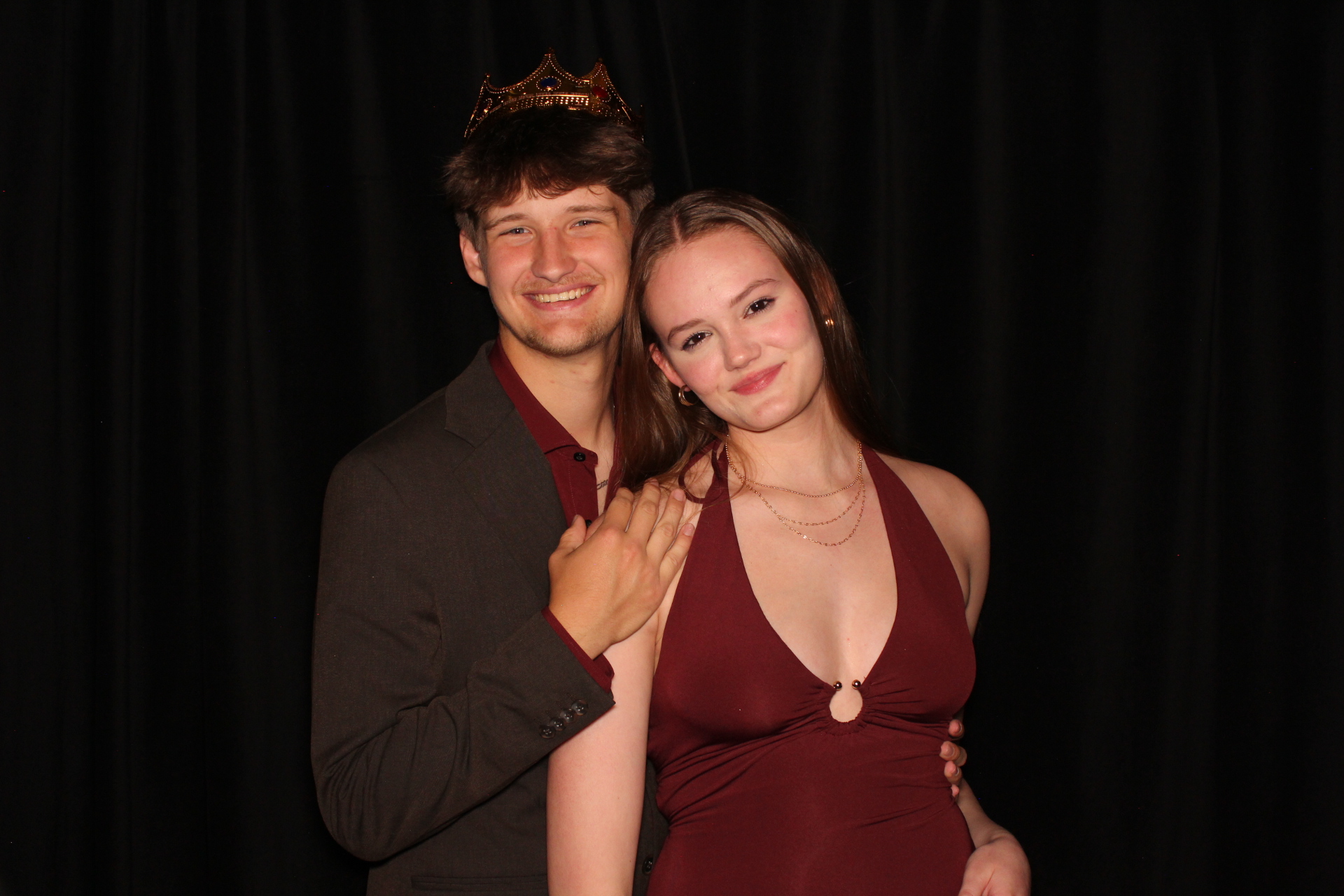Batavia Prom | View more photos from the event at gallery.photoboothcincy.com/u/PhotoBoothCincy/Batavia-Prom